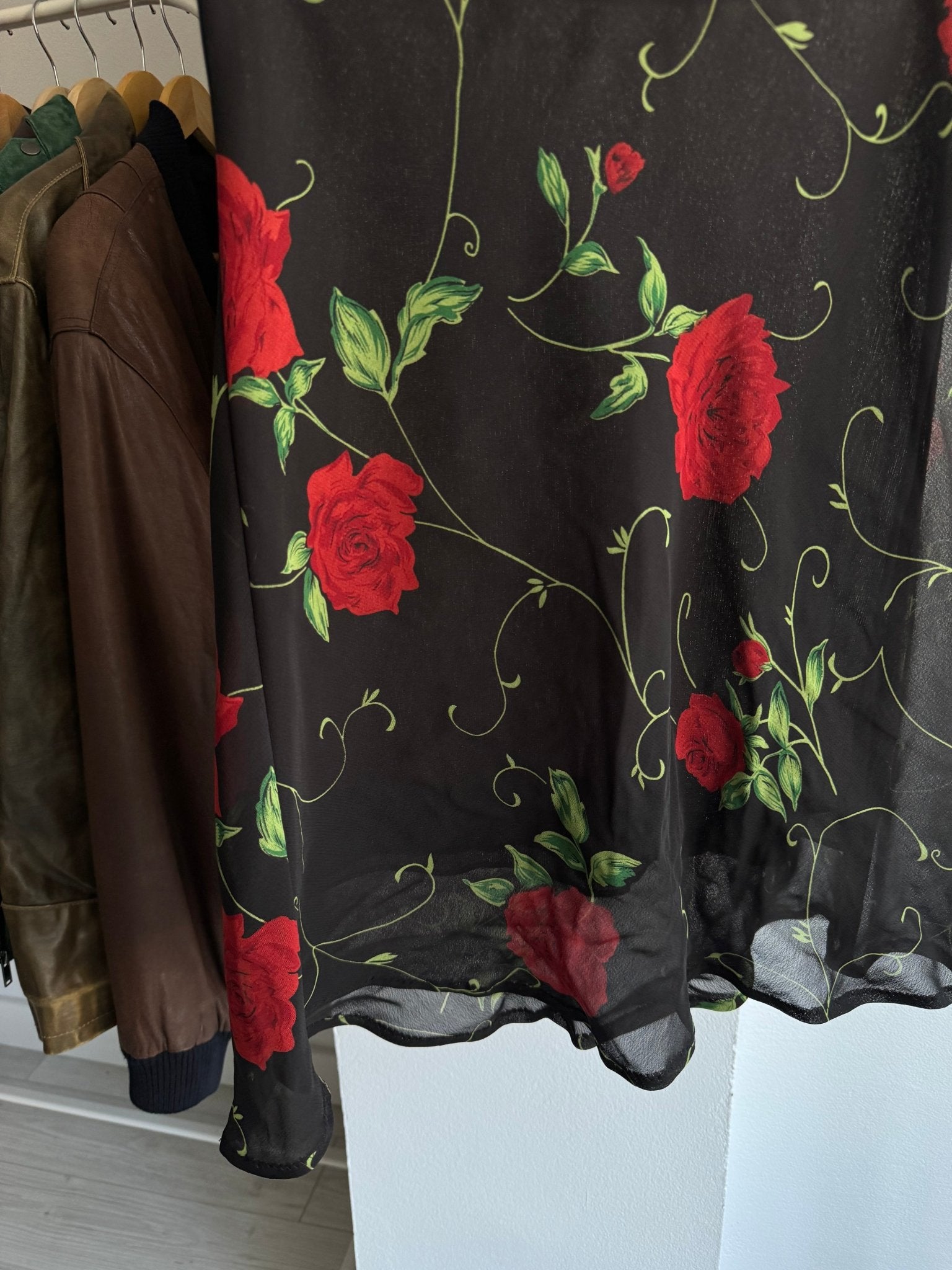 🌹 Fustă Y2K Rose Printed – M Damă - anbracaminte