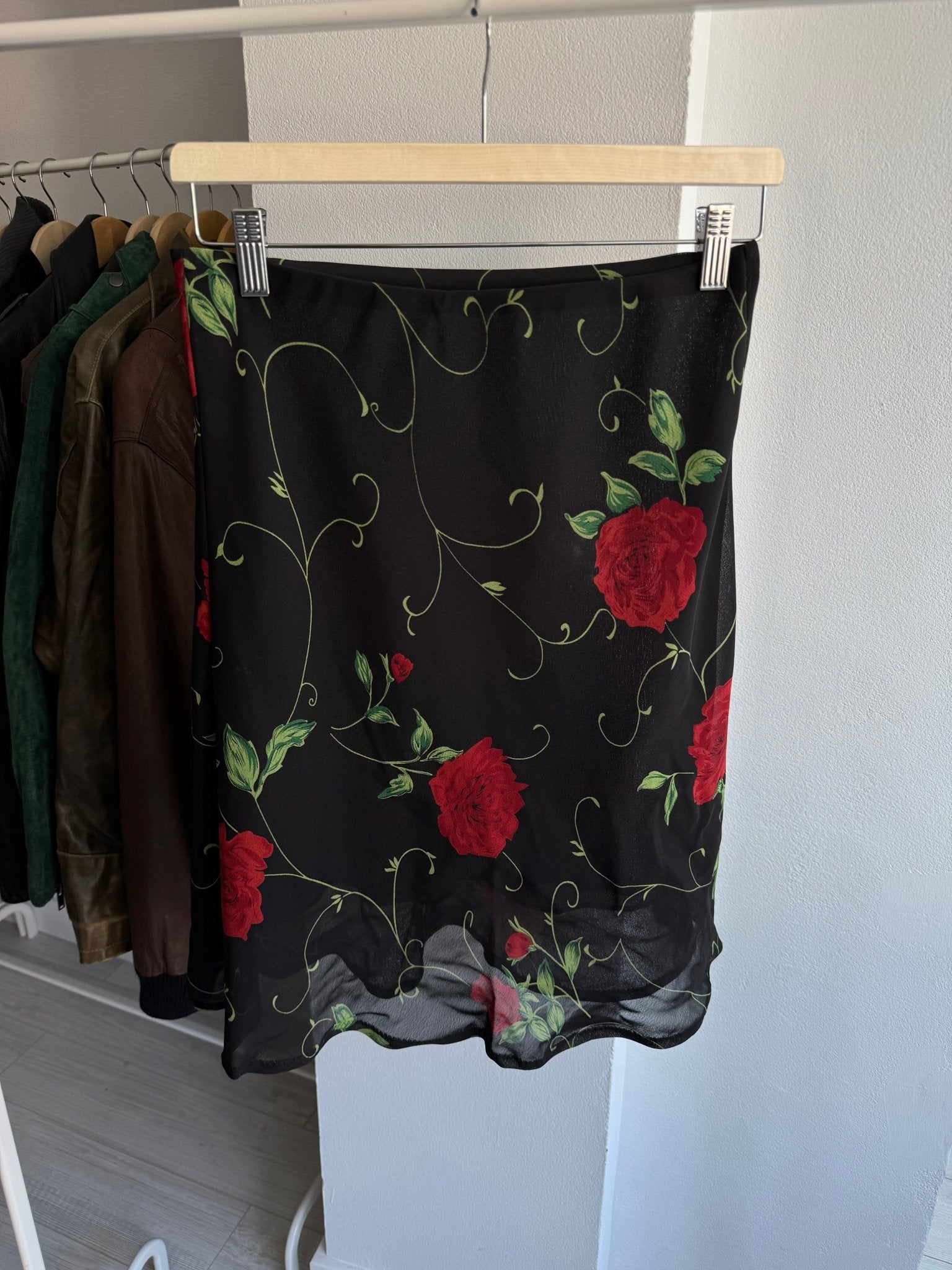🌹 Fustă Y2K Rose Printed – M Damă - anbracaminte