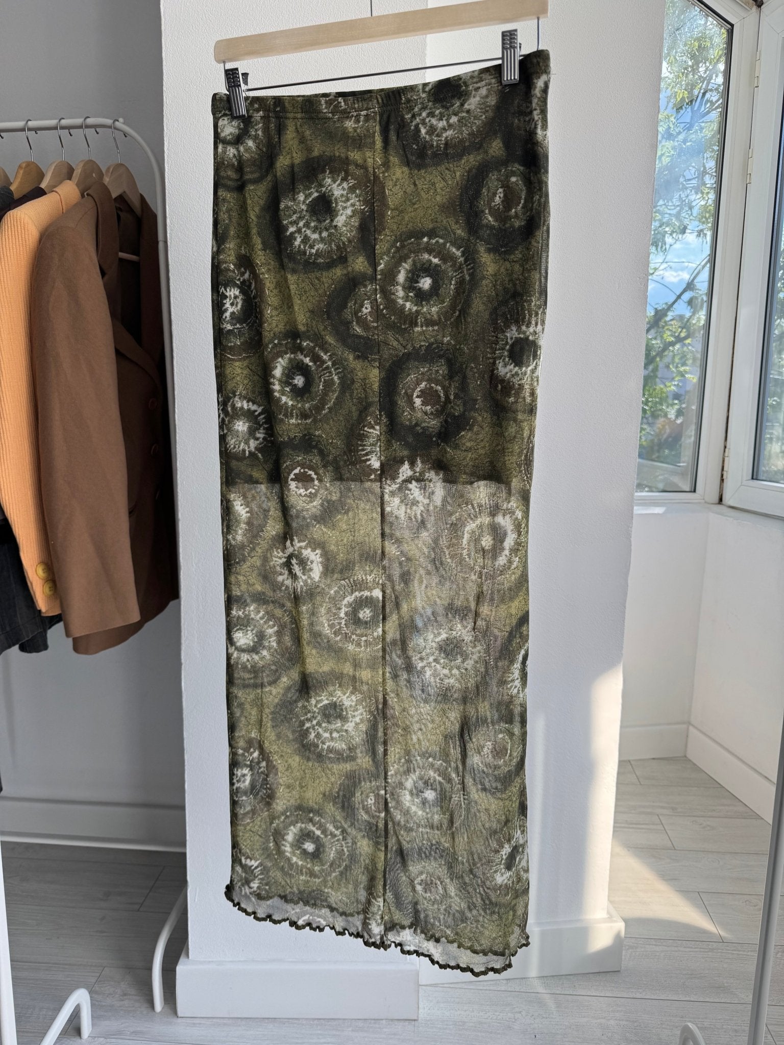 💚 Fustă Y2K Verde cu Print – Made in UK – M - anbracaminte