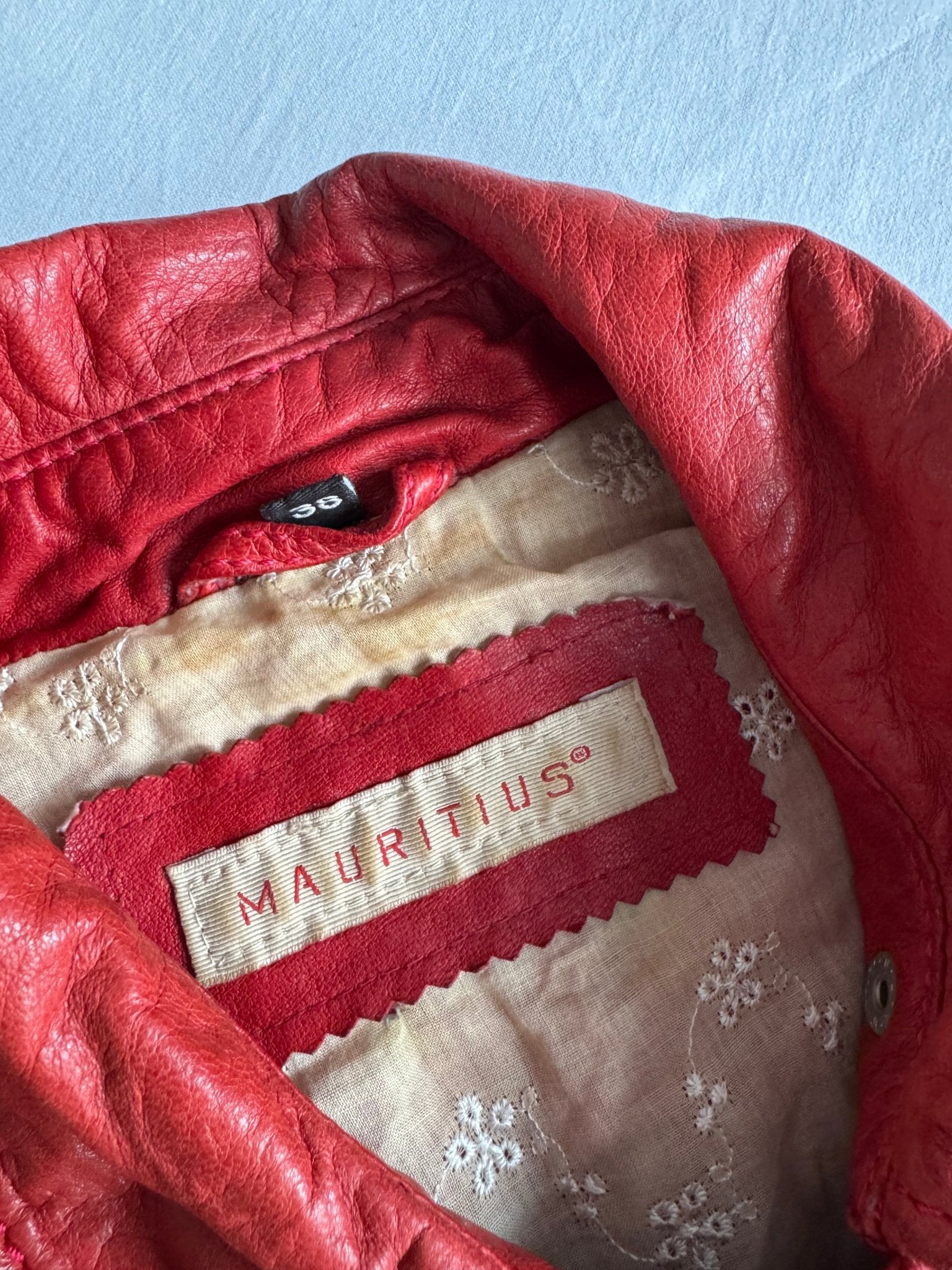 ❤️ Geacă Biker Y2K Damă din Piele Roșie – EU 38 (M) - anbracaminte
