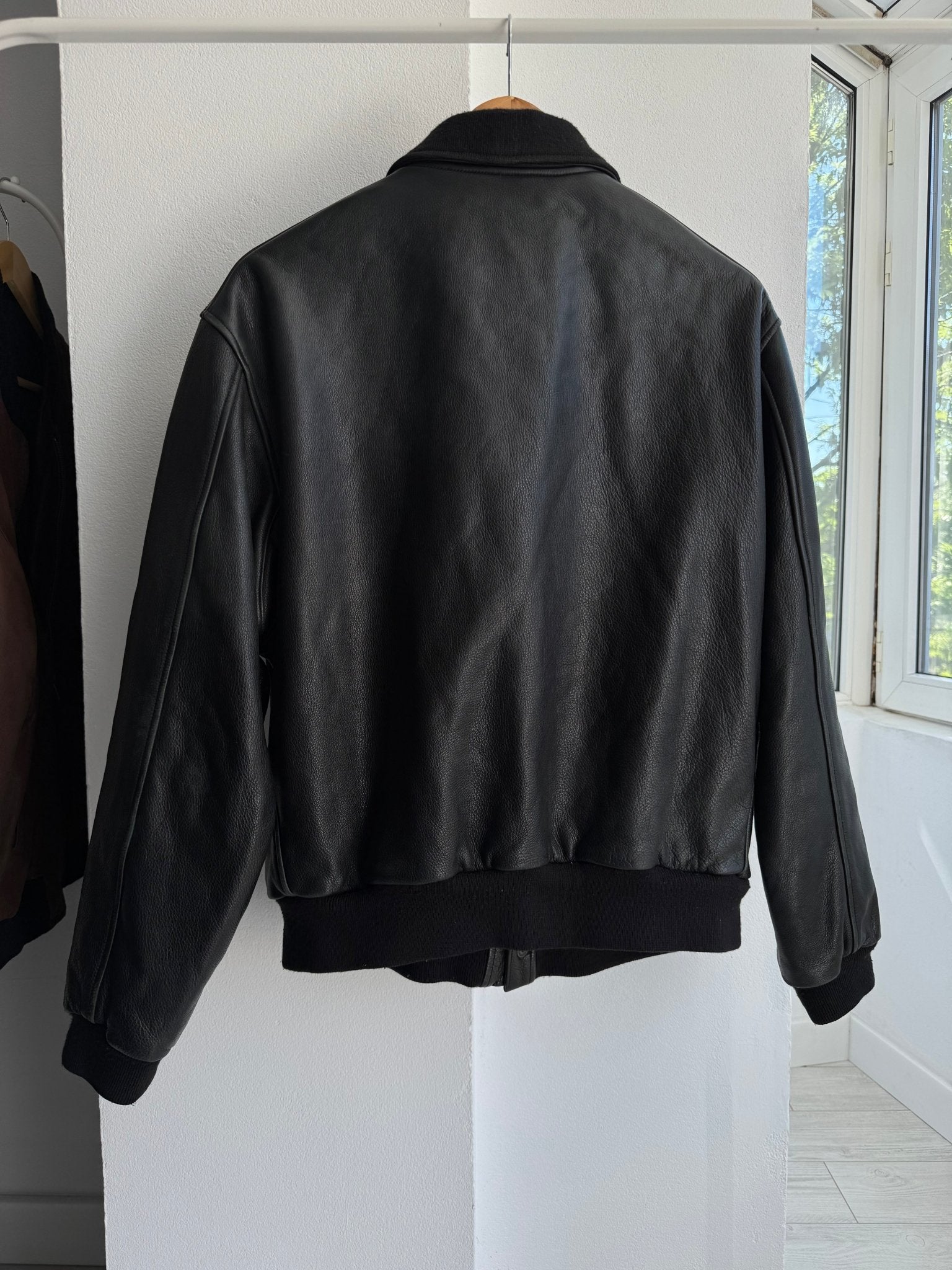 ✈️ Geacă Bomber Vintage Chevignon din Piele de Vacă – M - anbracaminte