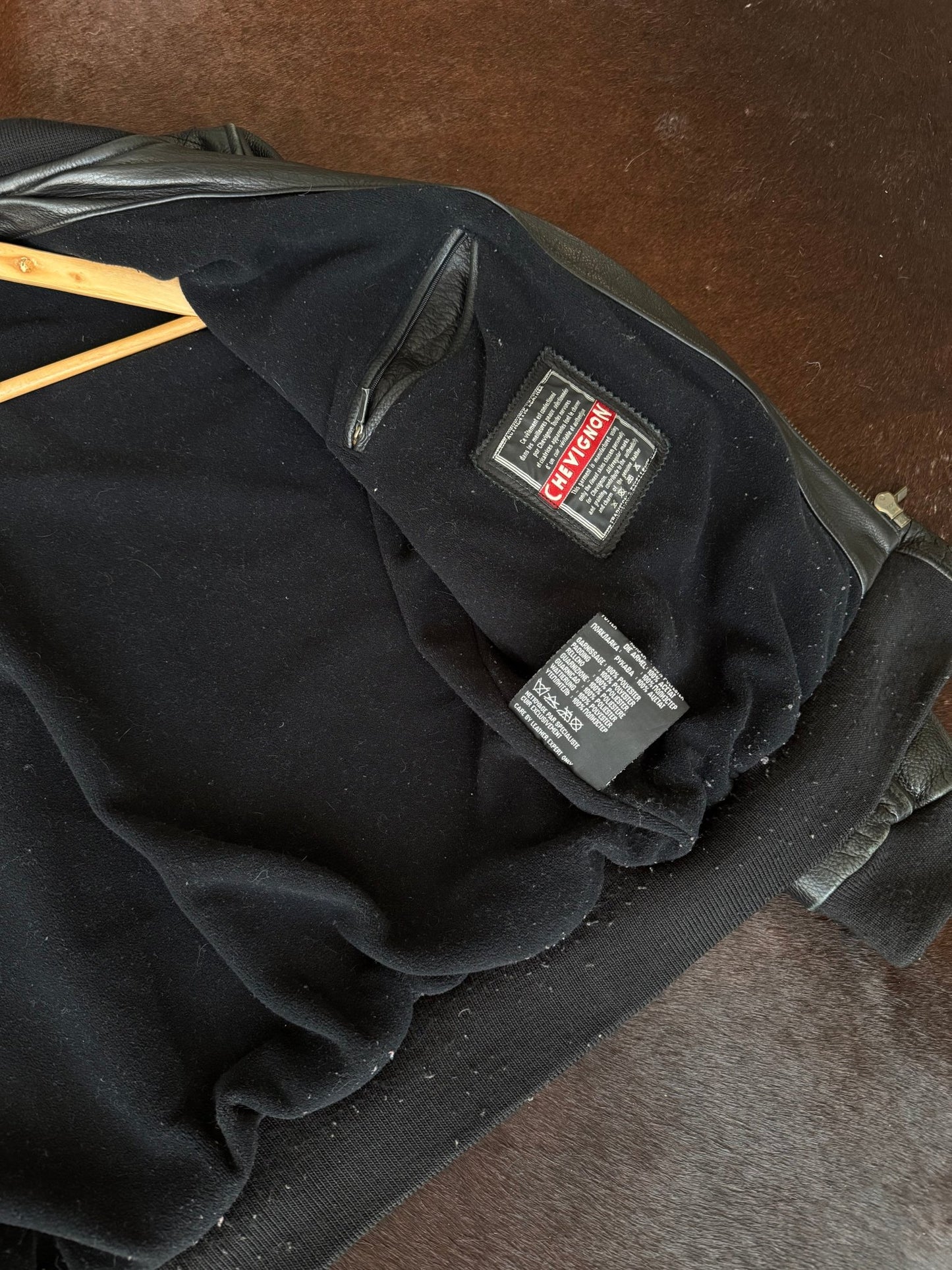 ✈️ Geacă Bomber Vintage Chevignon din Piele de Vacă – M - anbracaminte