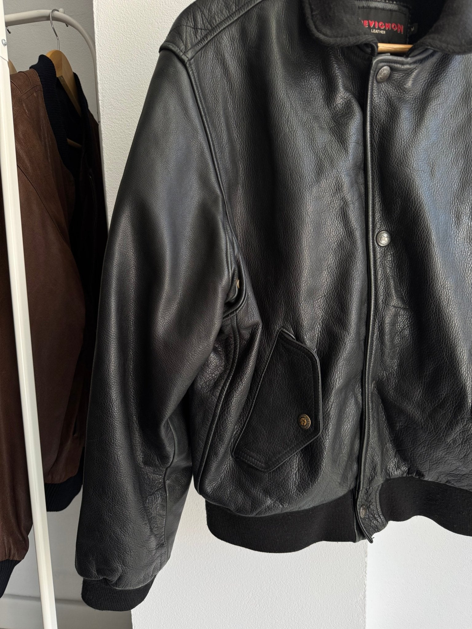 ✈️ Geacă Bomber Vintage Chevignon din Piele de Vacă – M - anbracaminte