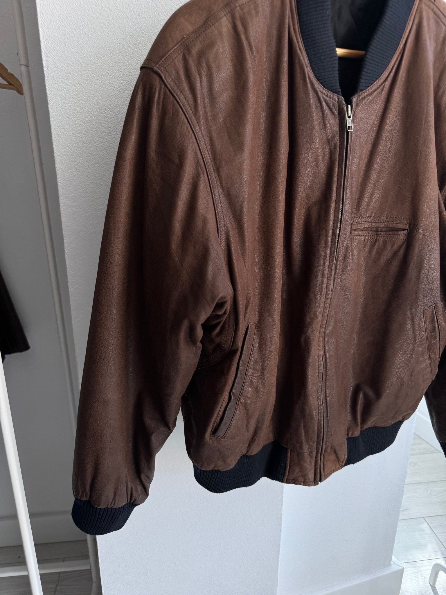 🤎 Geacă Bomber Vintage din Piele Maro – L/XL (52) - anbracaminte
