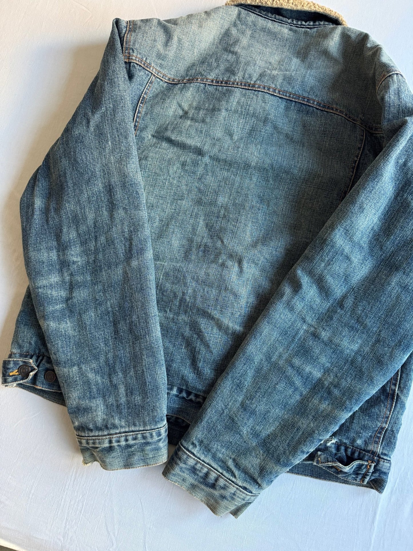 👖 Geacă Denim Vintage Distressed cu Căptușeală Sherpa – XL - anbracaminte