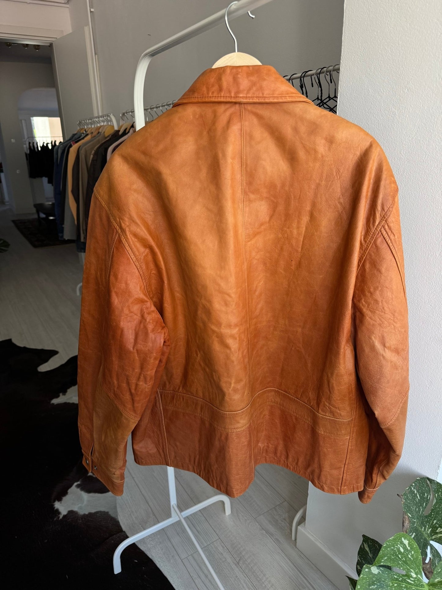 Geacă din piele Vintage Wilson’s Leather cu patină naturală – L Bărbați - anbracaminte