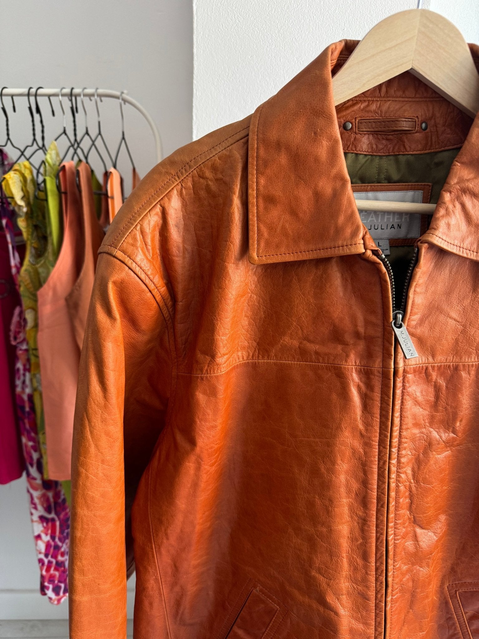 Geacă din piele Vintage Wilson’s Leather cu patină naturală – L Bărbați - anbracaminte