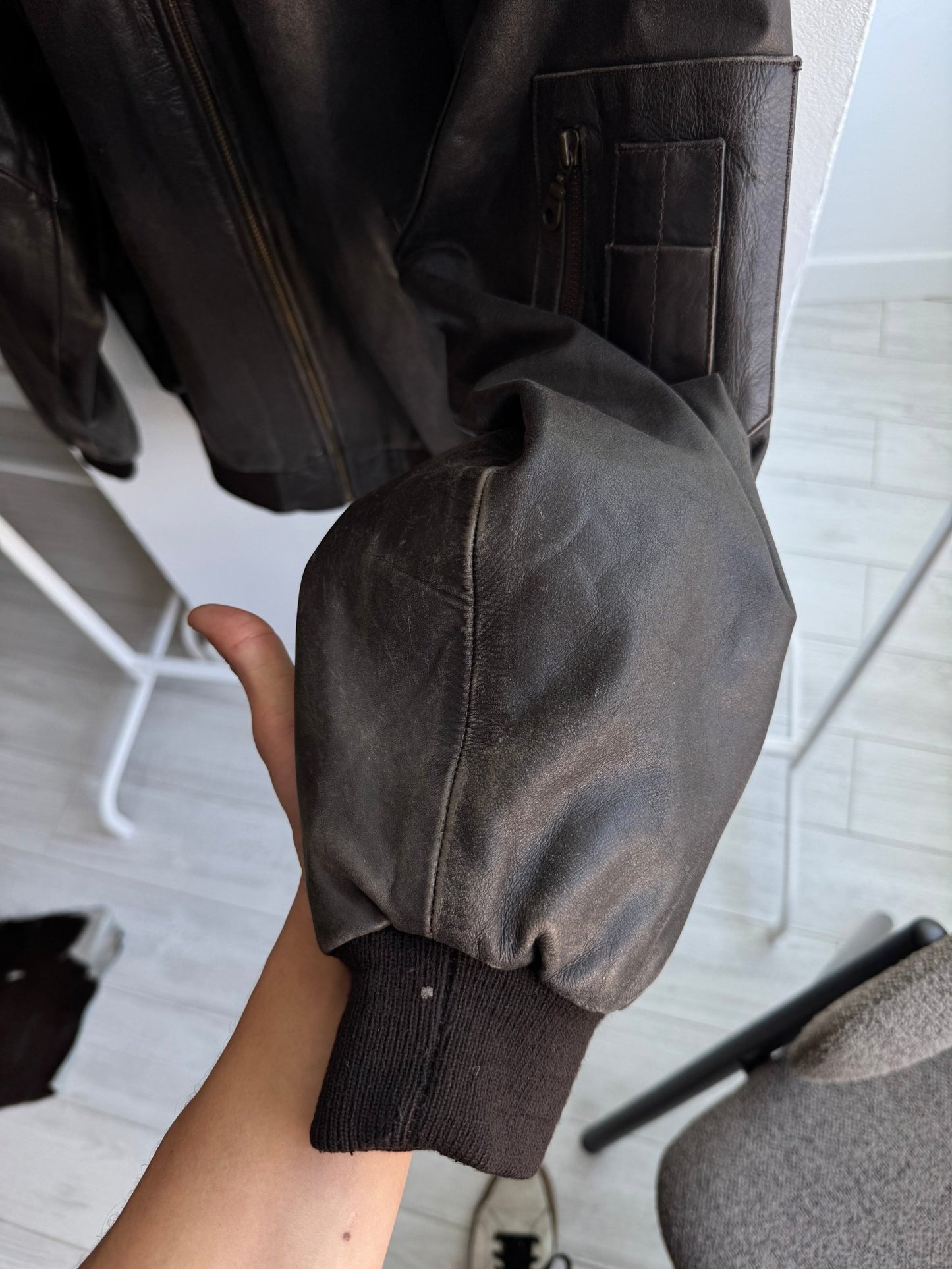✈️ Geacă Vintage Bărbați Aviator din Piele – M (Cropped & Boxy Fit) - anbracaminte