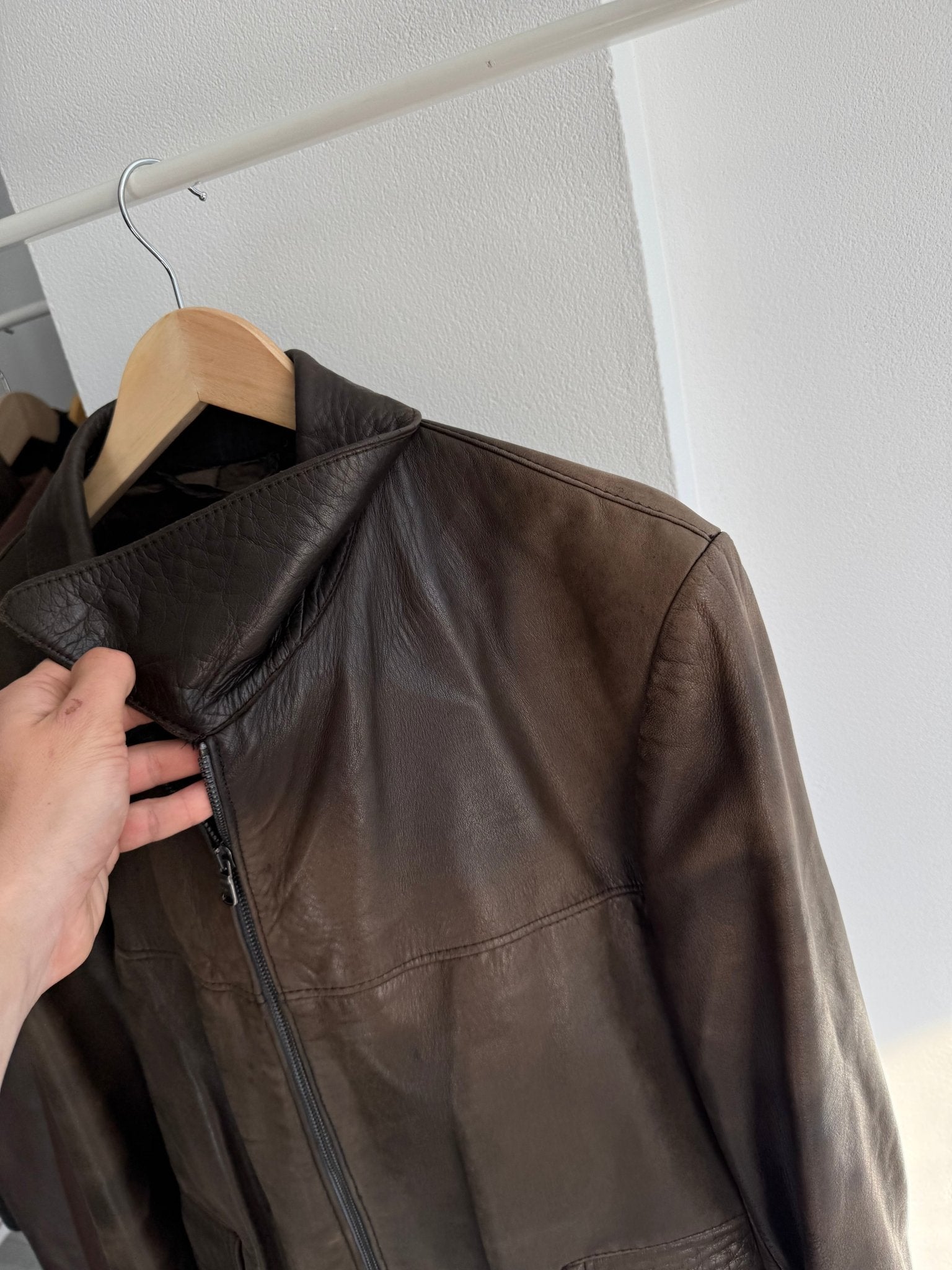 🤎 Geacă Vintage Bărbați din Piele Maro – Faded & Patina – Cropped Fit (M) - anbracaminte