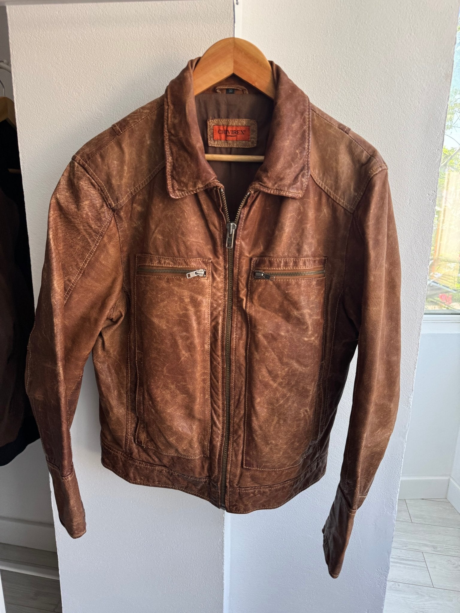 🤎 Geacă Vintage Bărbați din Piele Maro – Patină & Fade Natural – L (50) - anbracaminte