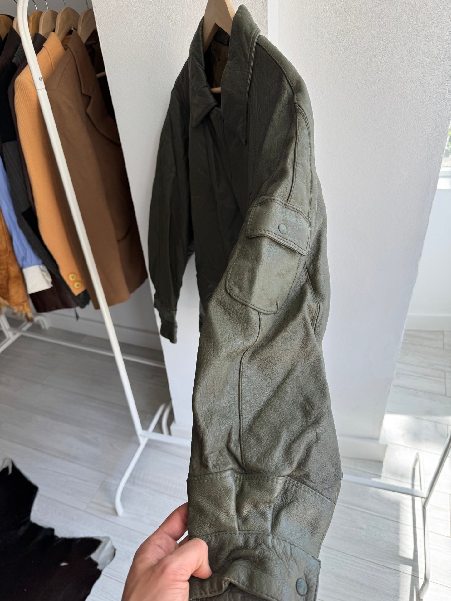 🌲 Geacă Vintage Bărbați din Piele Verde Faded – M (48) – Made in Italy - anbracaminte