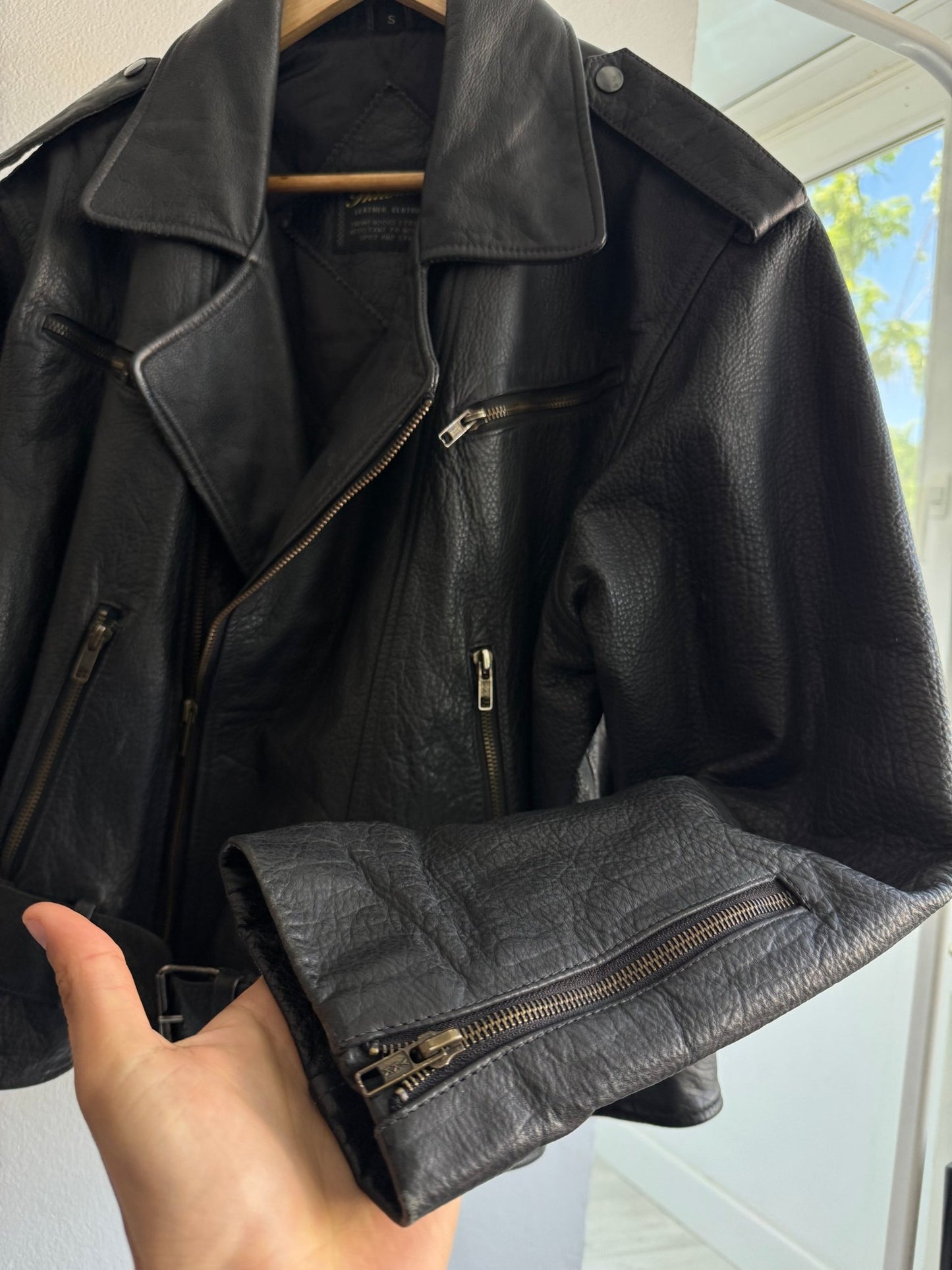 🏍️ Geacă Vintage Damă Biker din Piele Neagră – S (Oversized Fit) - anbracaminte