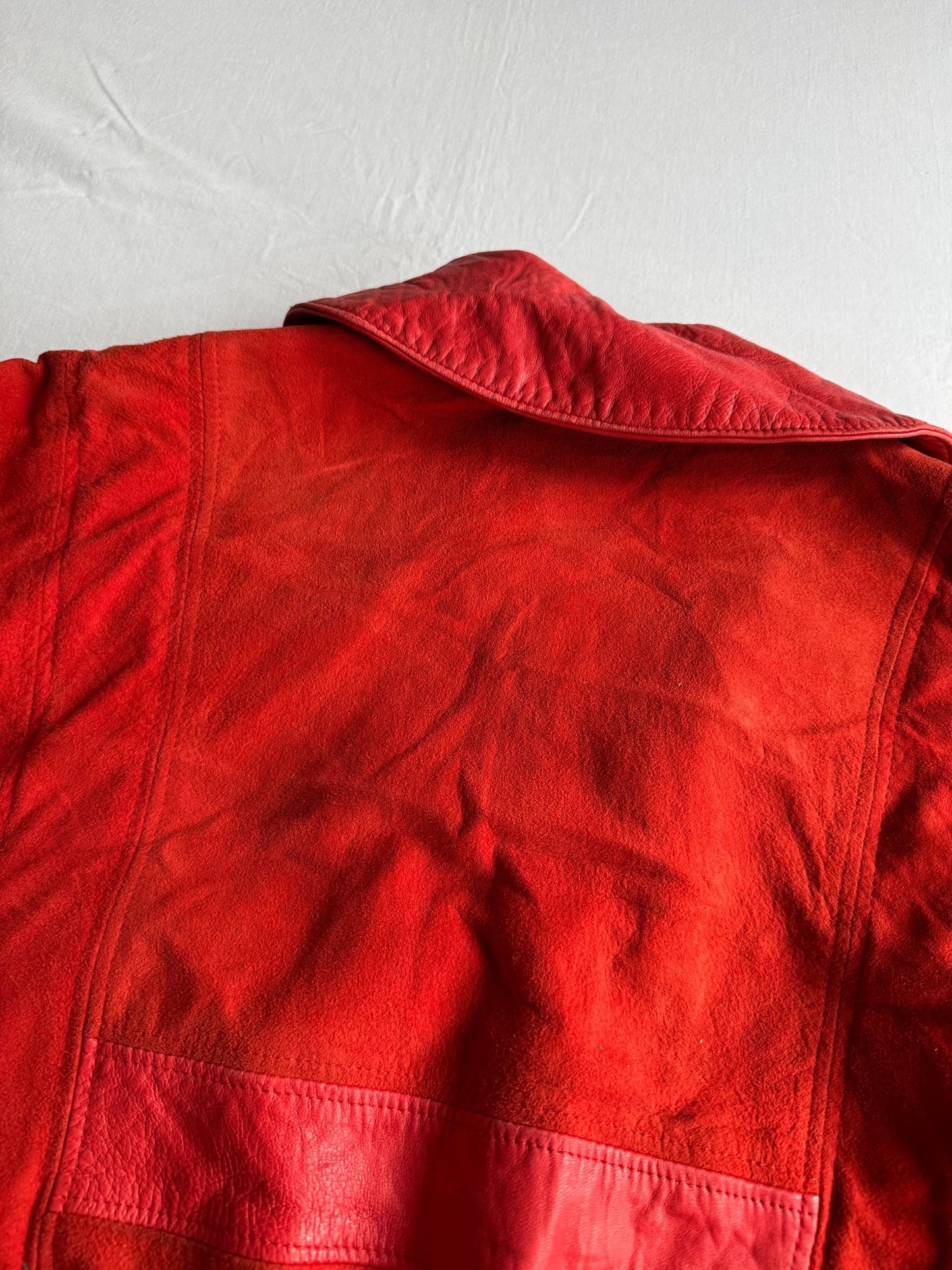 🍒 Geacă Vintage Damă din Piele & Suede Roșu – Made in Germany – M/L - anbracaminte