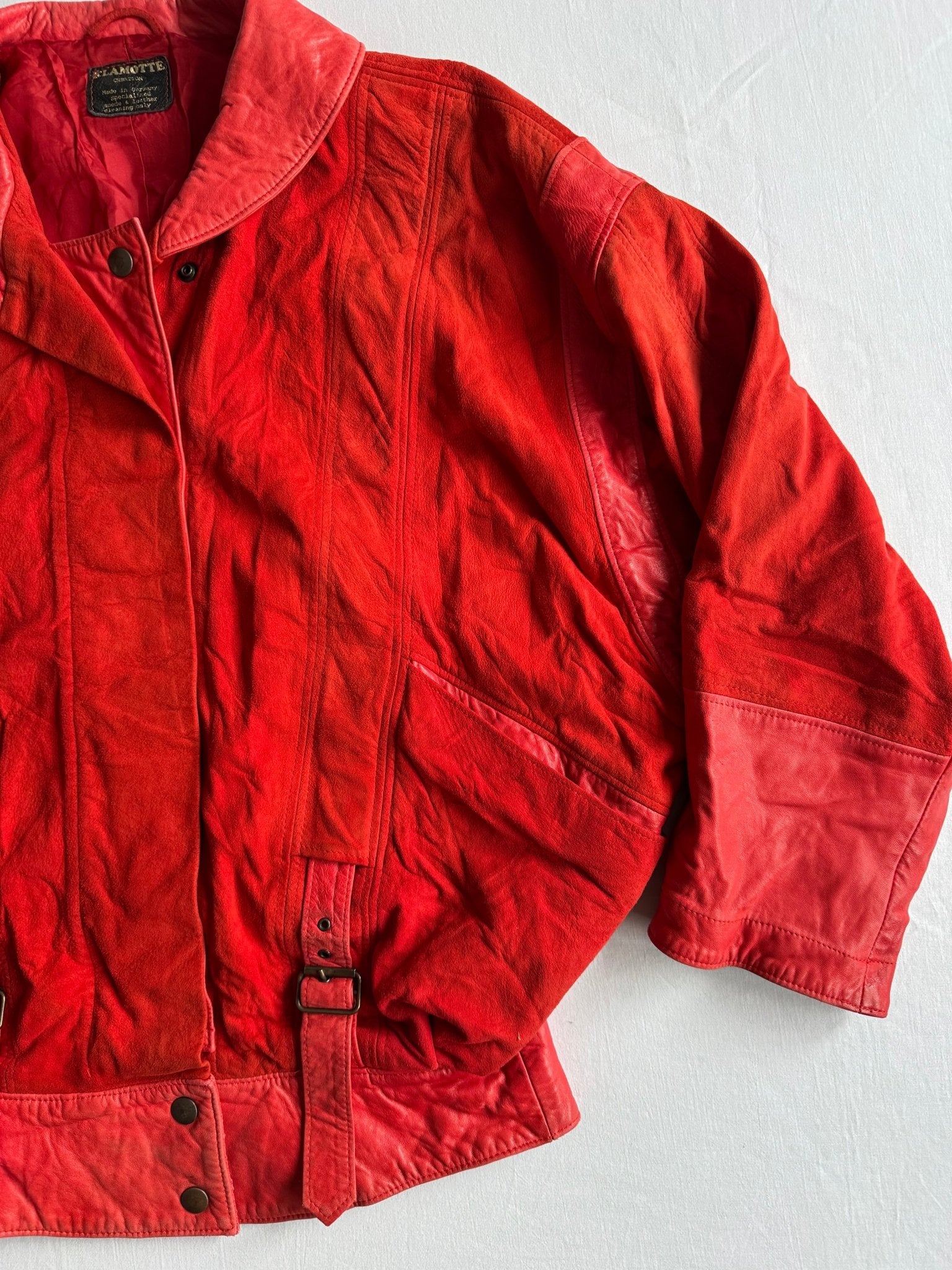 🍒 Geacă Vintage Damă din Piele & Suede Roșu – Made in Germany – M/L - anbracaminte