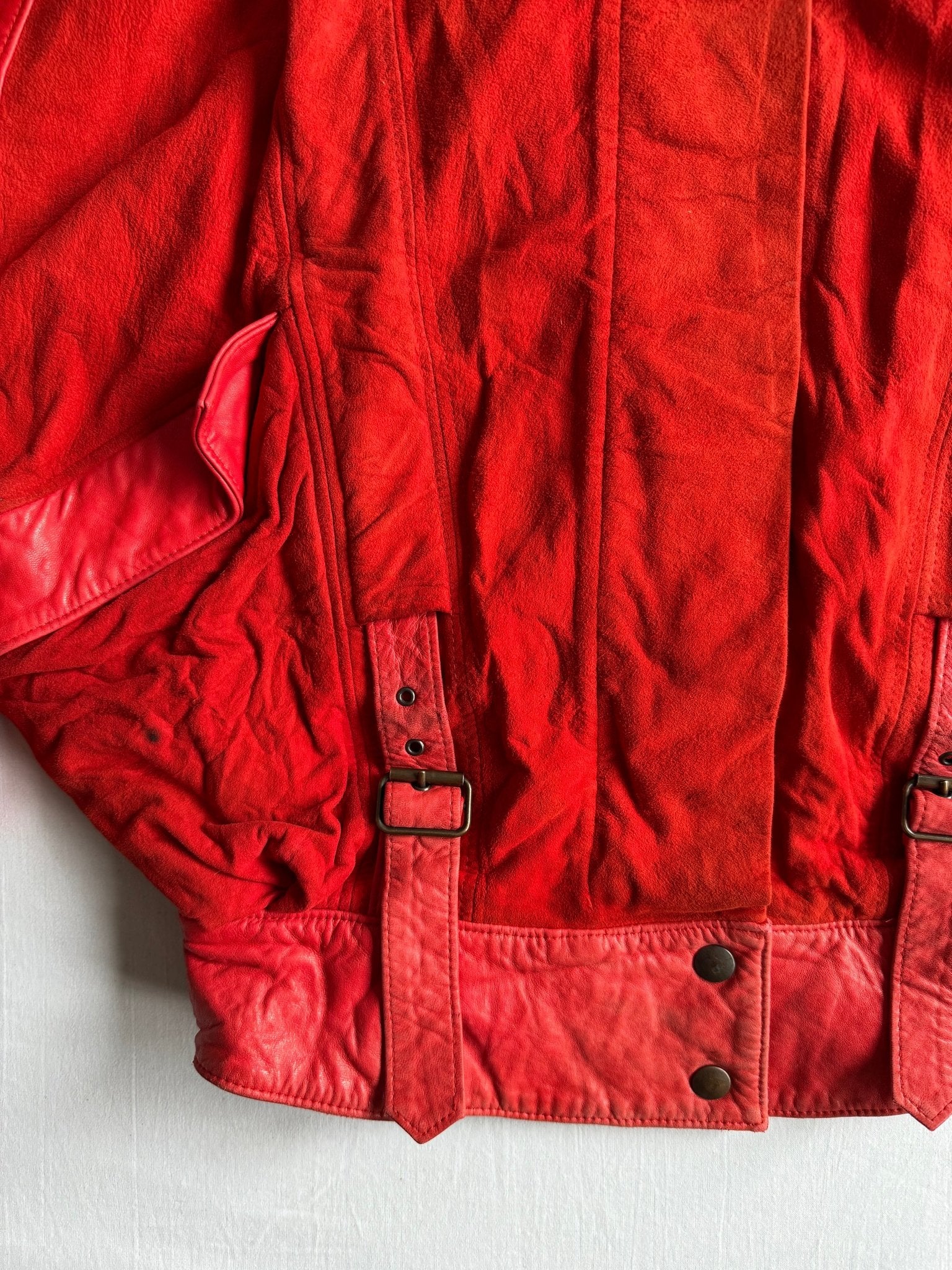 🍒 Geacă Vintage Damă din Piele & Suede Roșu – Made in Germany – M/L - anbracaminte