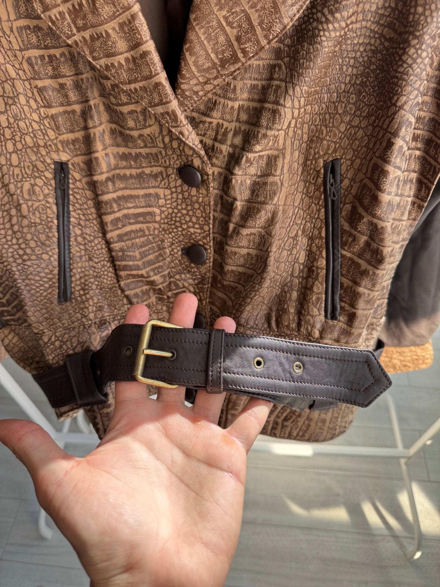 🤎 Geacă Vintage Damă din Piele Texturată Maro – M/L - anbracaminte