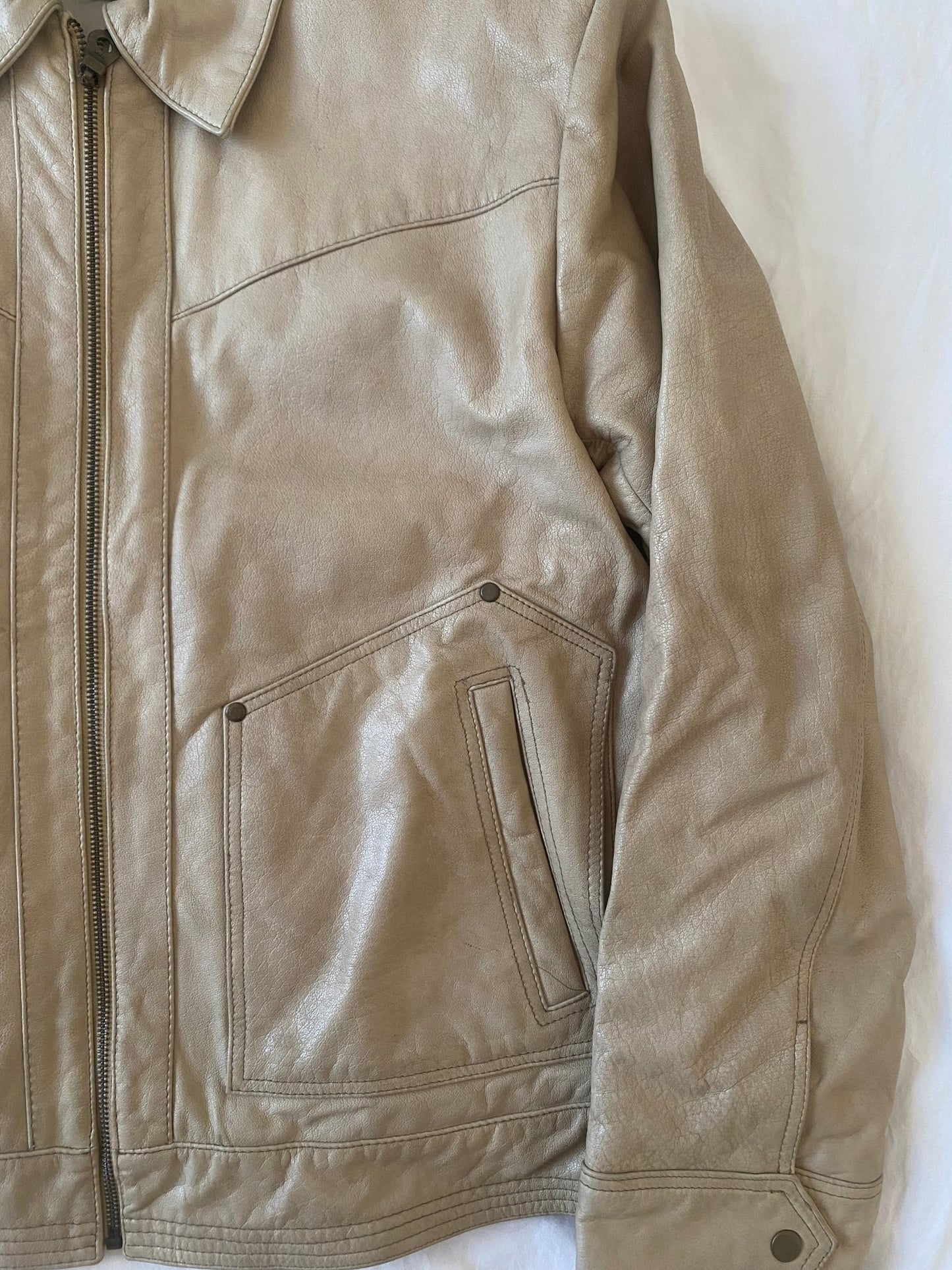 Geacă vintage din piele crem – Mărimea XL – Bărbați – Anii ’90 - anbracaminte