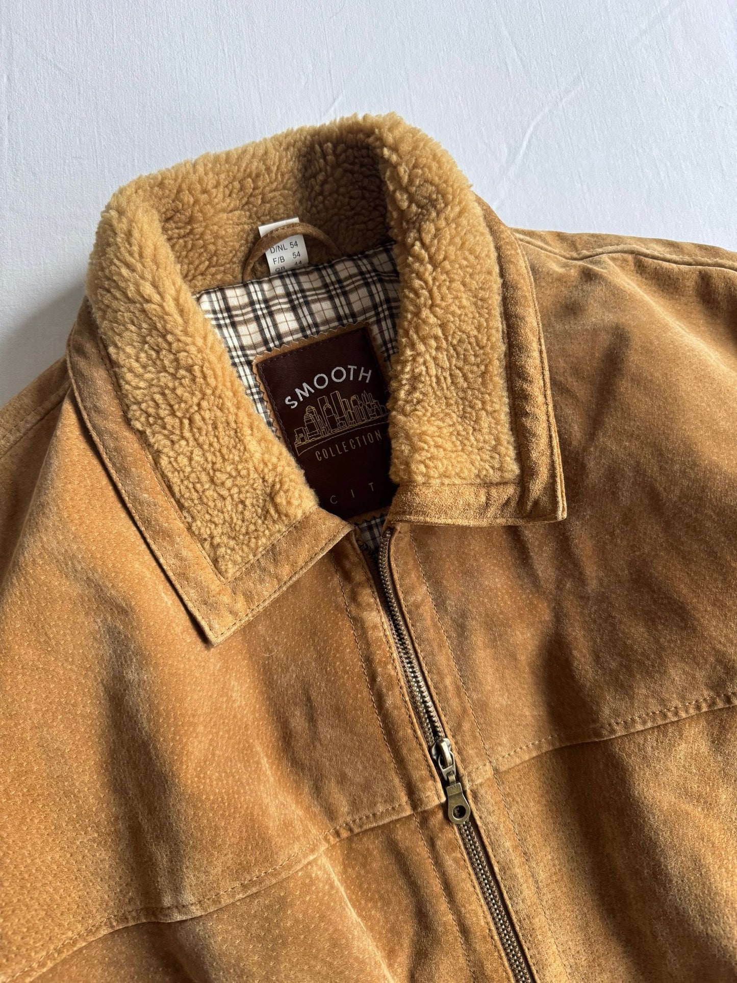🧥 Geacă Vintage din Piele Întoarsă / Detalii Blană Artificială (Mărime 54 - XXL) - anbracaminte