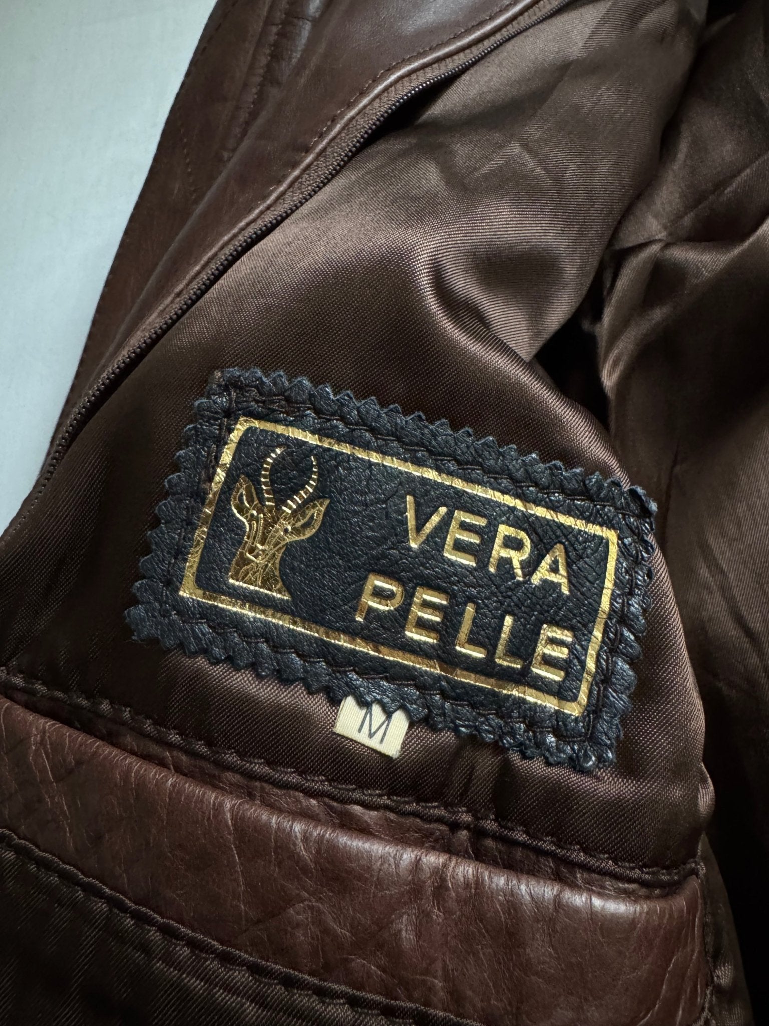 🧥 Geacă Vintage din Piele Maro cu Guler și Căptușeală Detasabilă din Faux Shearling – Mărime M (Made in Italy) - anbracaminte