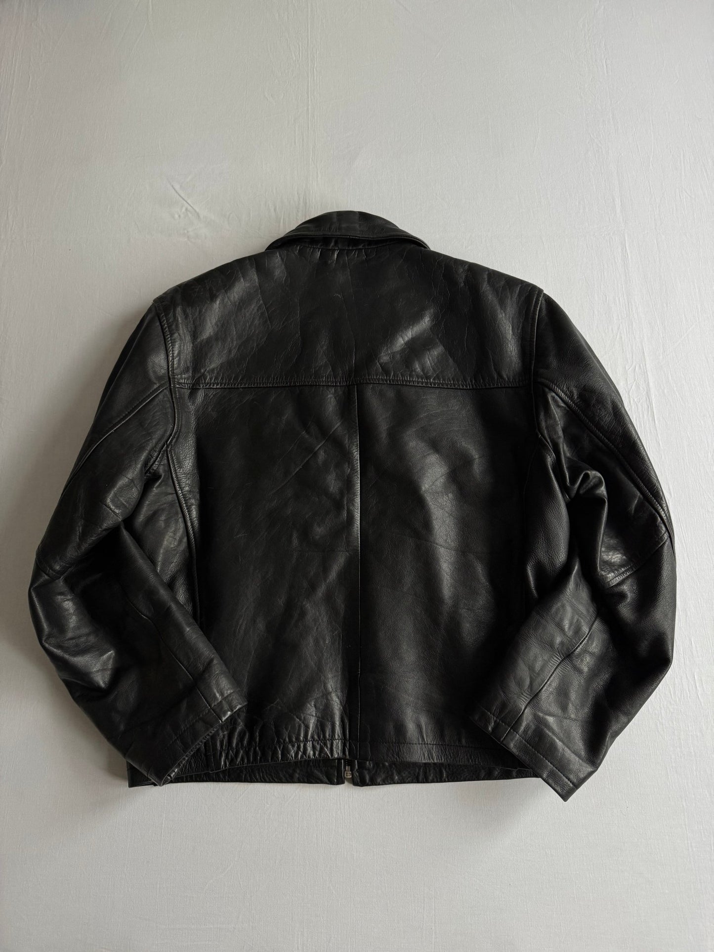 🧥 Geacă Vintage din Piele Neagră Cropped – XL - anbracaminte