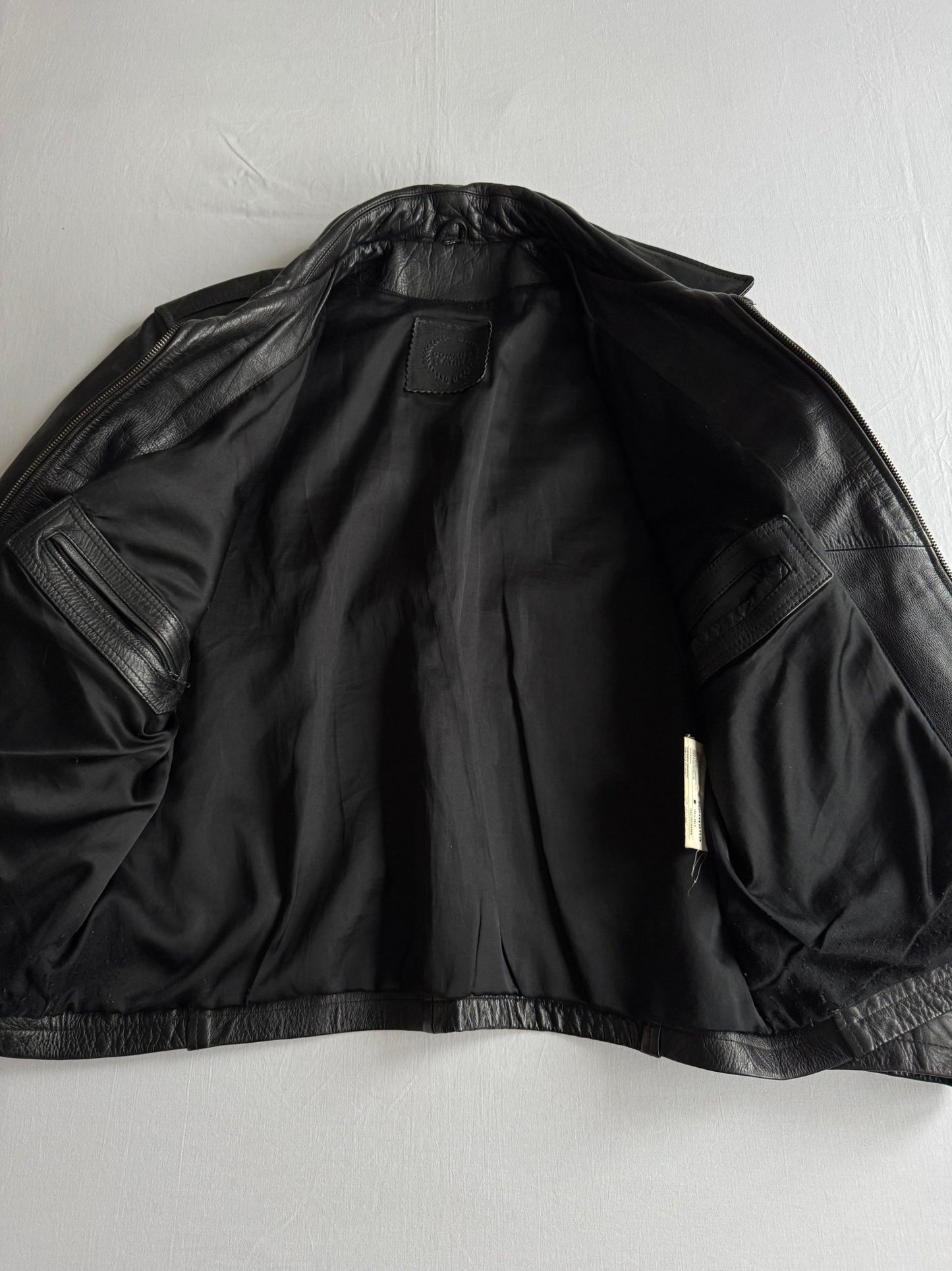 🧥 Geacă Vintage din Piele Neagră Cropped – XL - anbracaminte