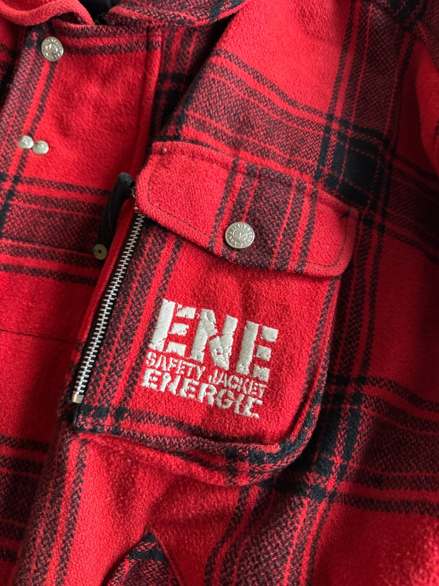 🧑‍🚒 Geacă vintage Energie din lână / Red & Black Plaid - Fireman Clasp (L Barbati) - anbracaminte