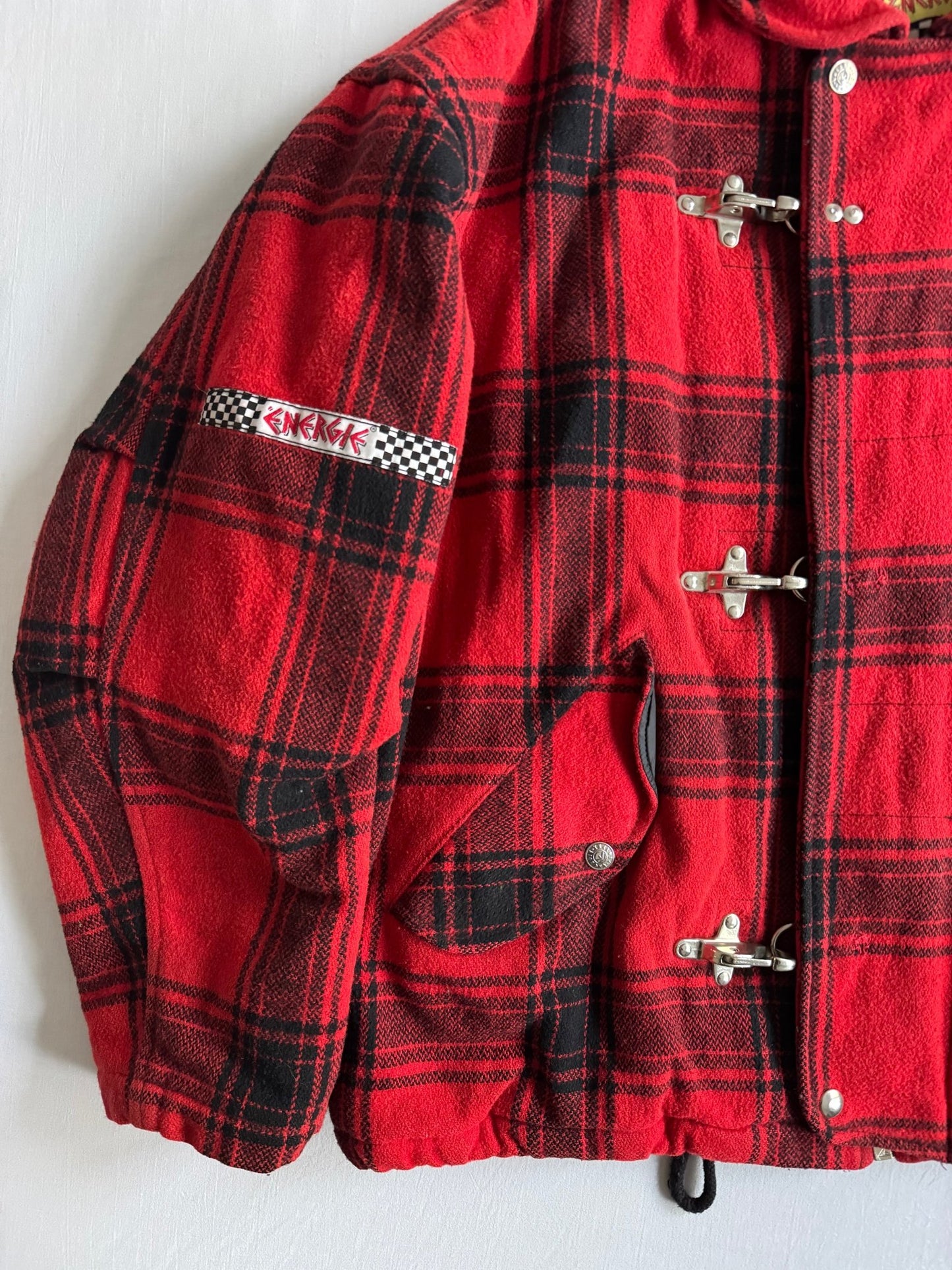 🧑‍🚒 Geacă vintage Energie din lână / Red & Black Plaid - Fireman Clasp (L Barbati) - anbracaminte