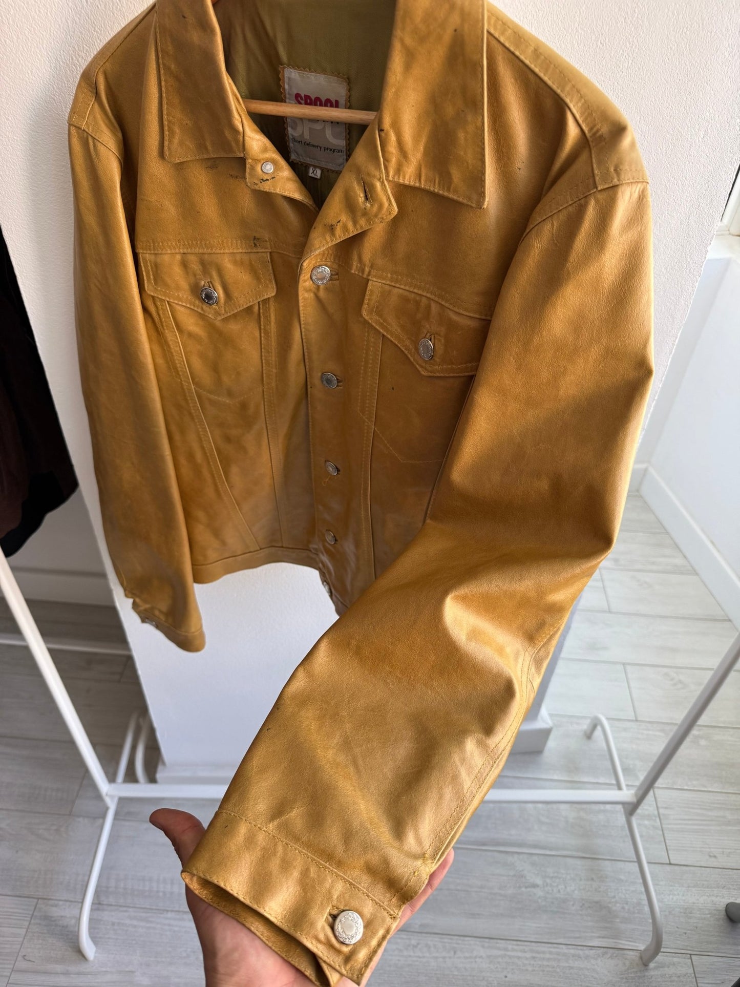 🎨 Geacă Vintage Trucker din Piele Maro – Paint Splattered – L – Made in Italy - anbracaminte