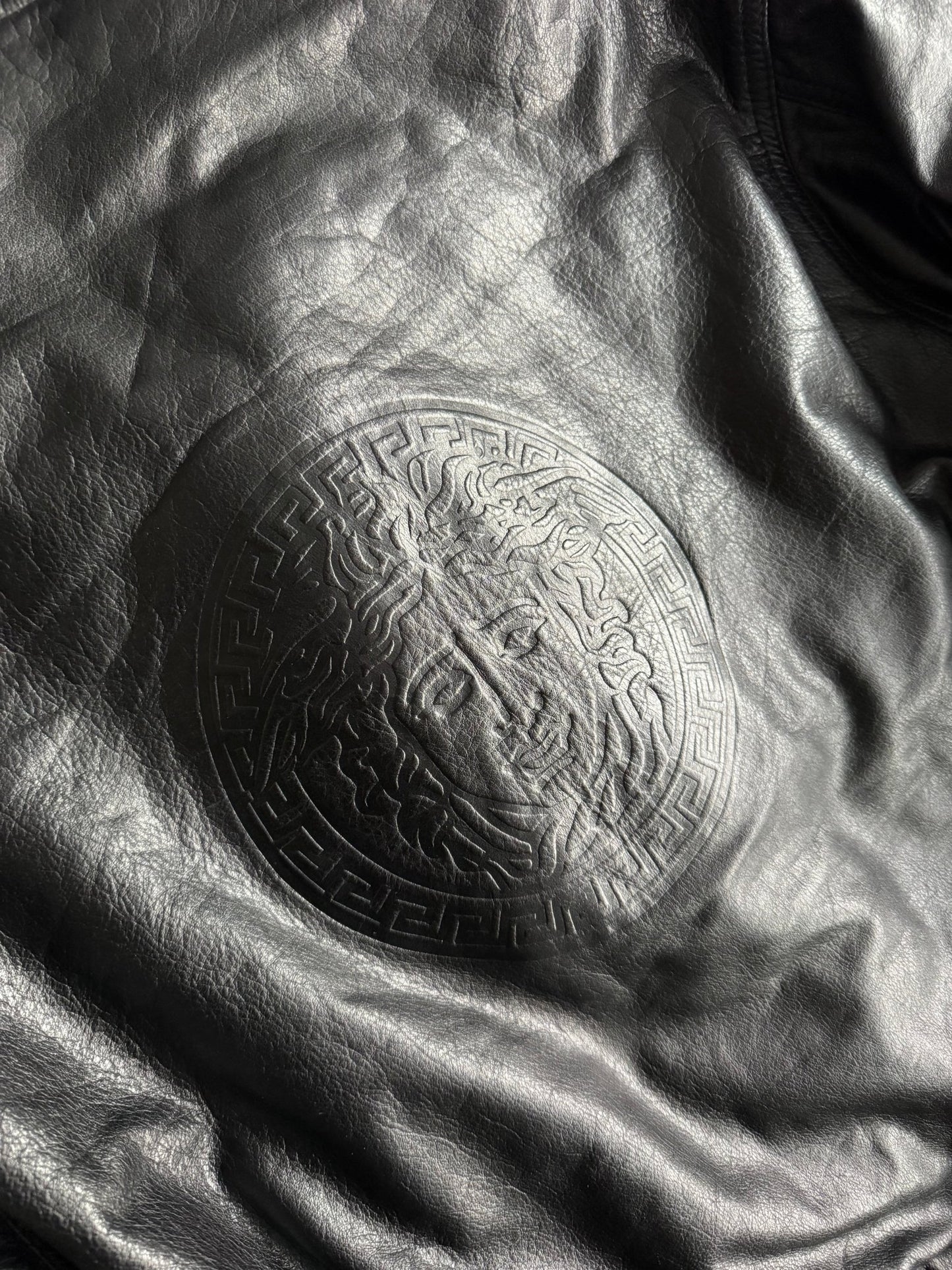 🐍 Geacă vintage Versace din piele reversibilă - Made in Italy (L) - anbracaminte
