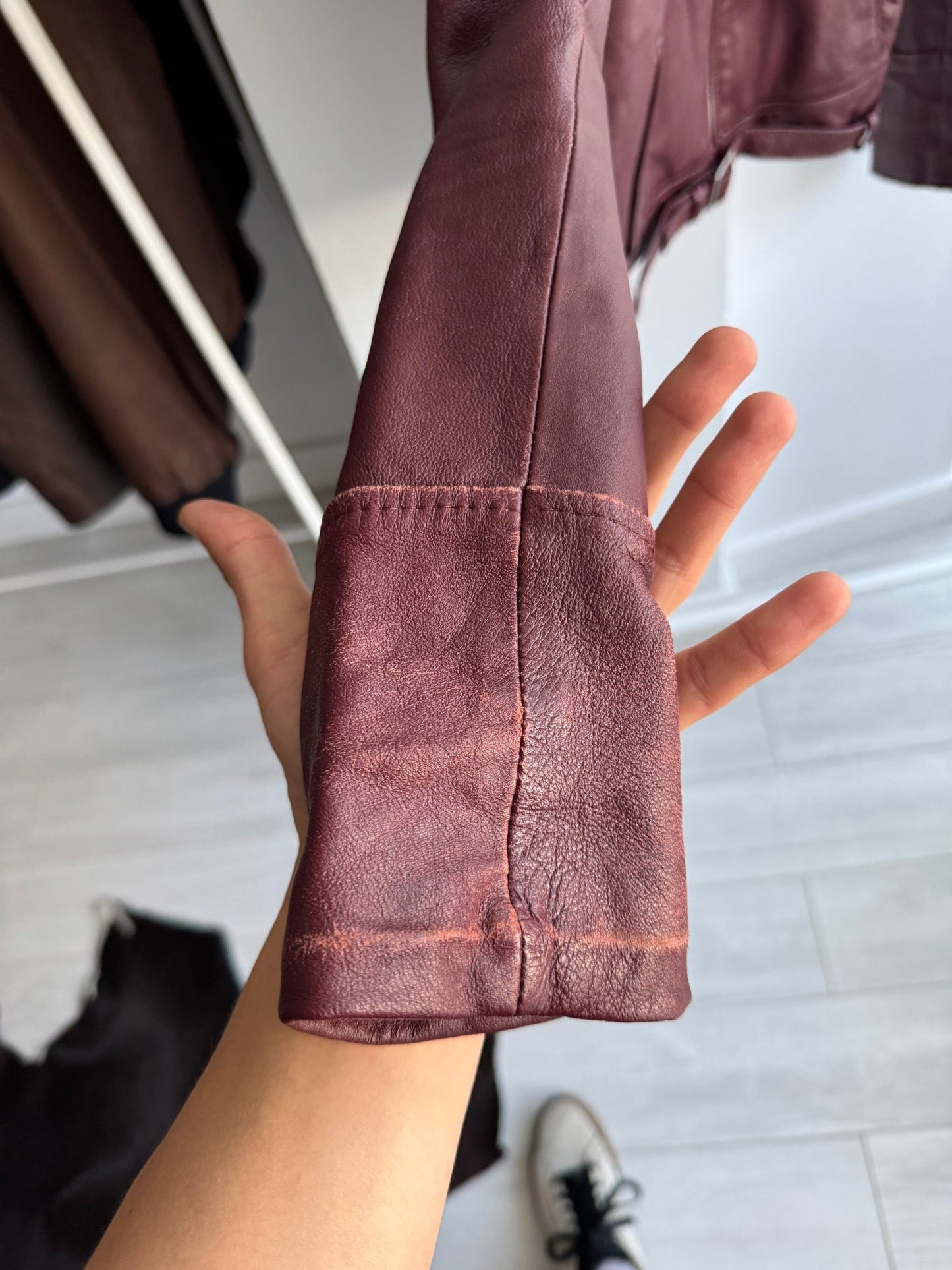 🍷 Geacă Y2K Damă din Piele Burgundy Închis – M – Made in Italy - anbracaminte