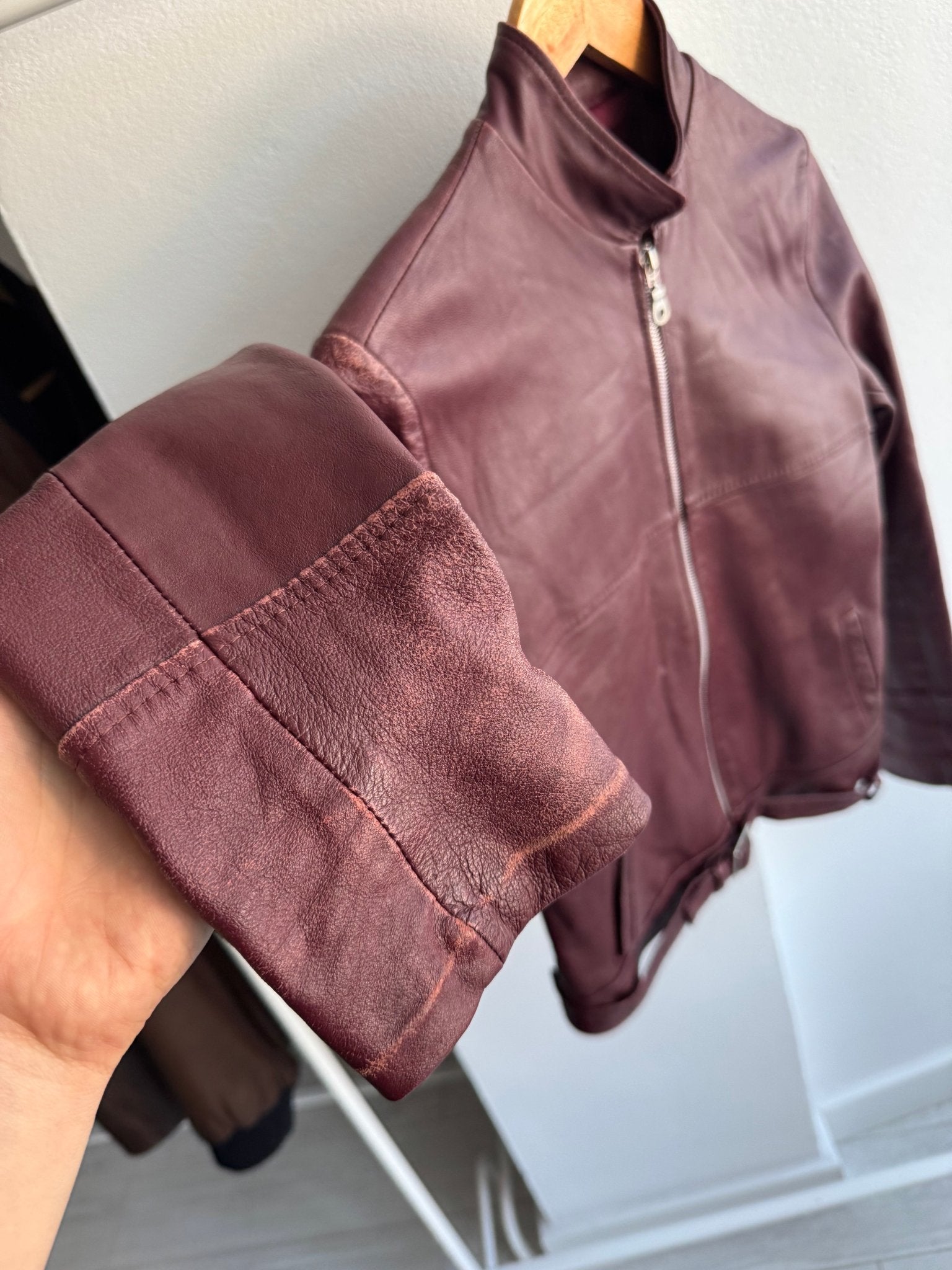 🍷 Geacă Y2K Damă din Piele Burgundy Închis – M – Made in Italy - anbracaminte