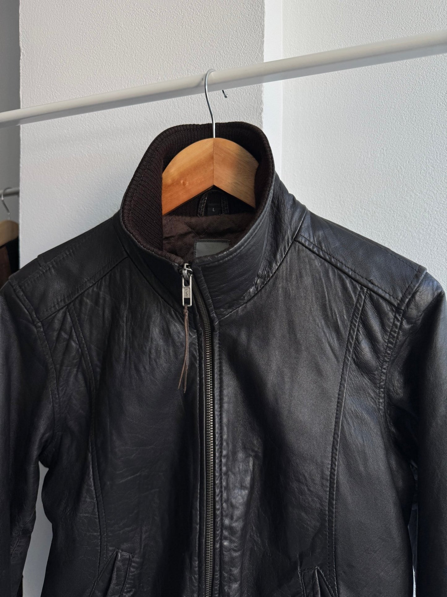 🤎 Geacă Y2K Damă din Piele de Miel Maro Închis – L – Made in Italy - anbracaminte