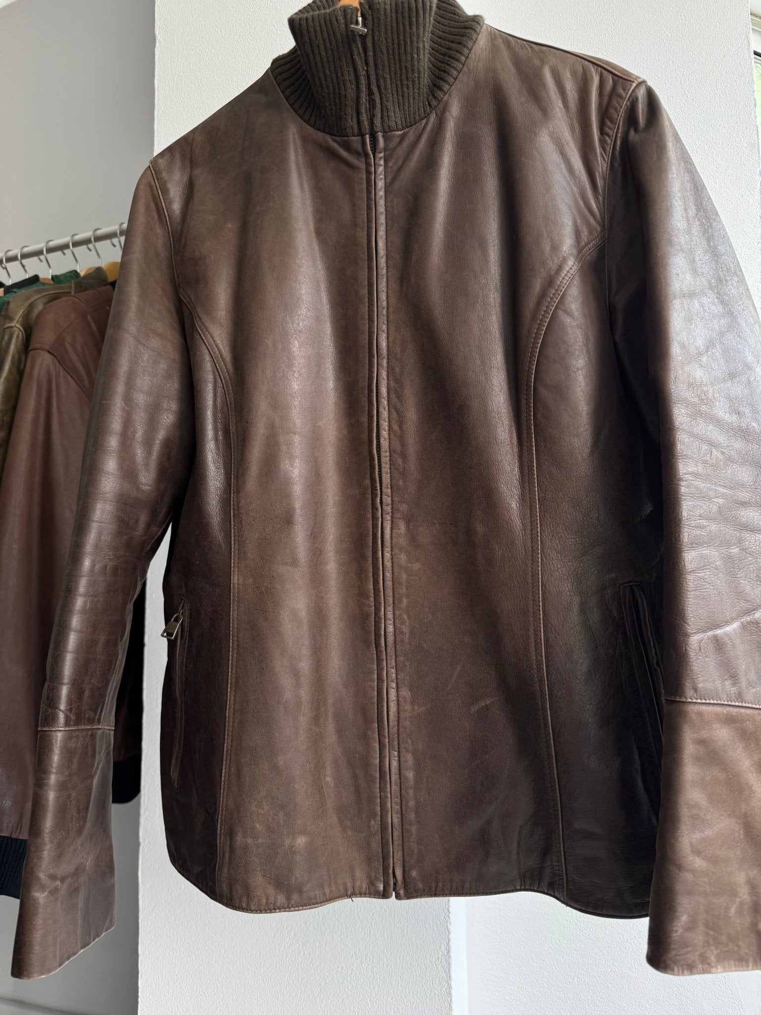 🧥 Geacă Y2K Damă din Piele Maro cu Patină Naturală – IT 48 (XL) – Made in Italy - anbracaminte