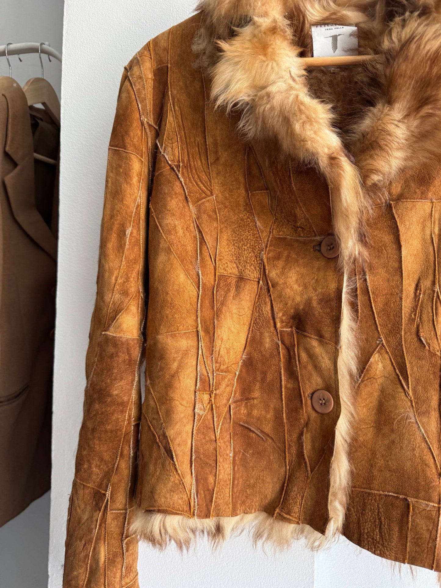 🤎 Geacă Y2K Damă Suede Patchwork Maro cu Blană Naturală – M/L (IT 44) – Made in Italy - anbracaminte