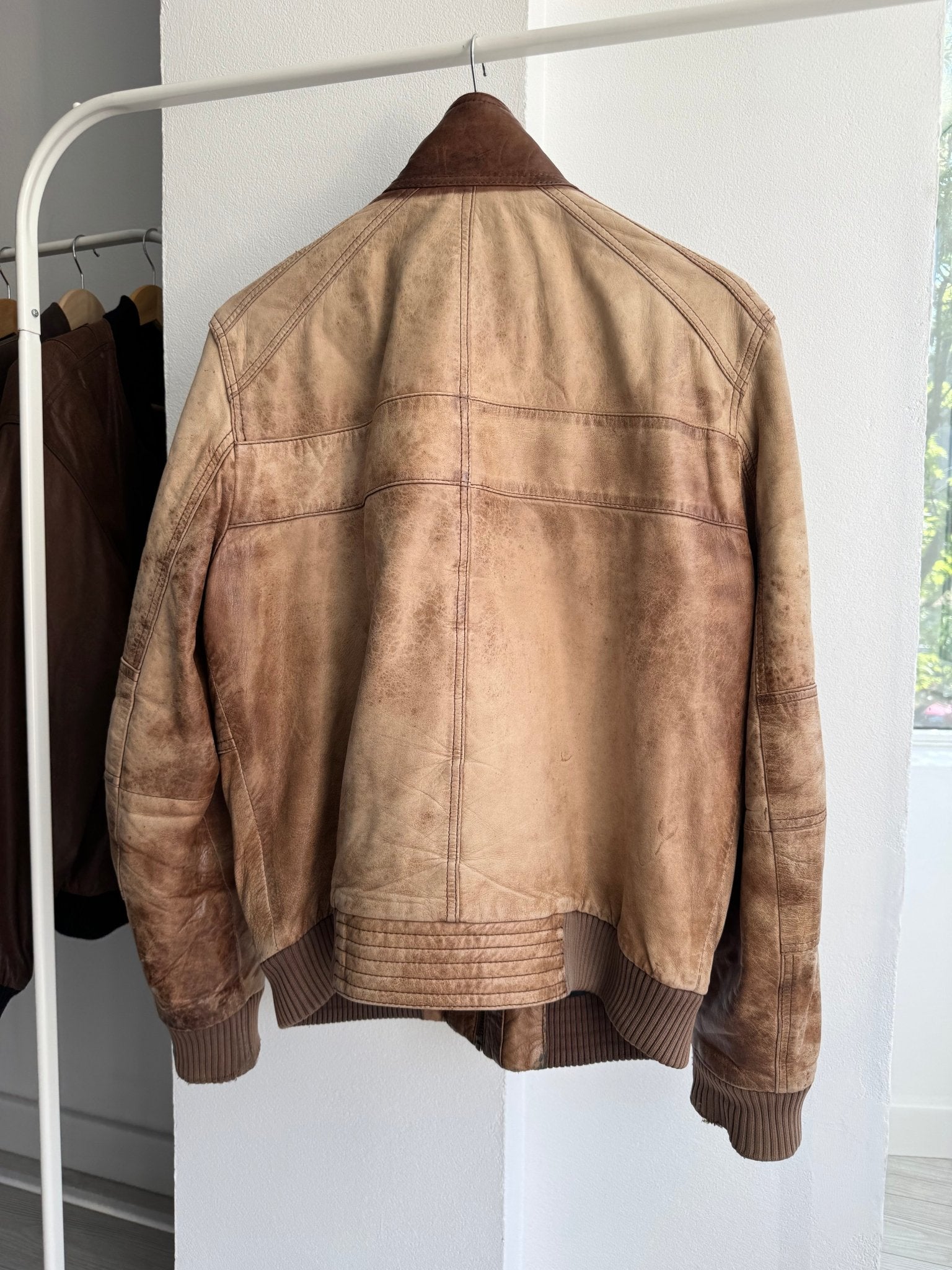 🤎 Geacă Y2K din Piele de Miel Maro – L (Faded & Patina) - anbracaminte
