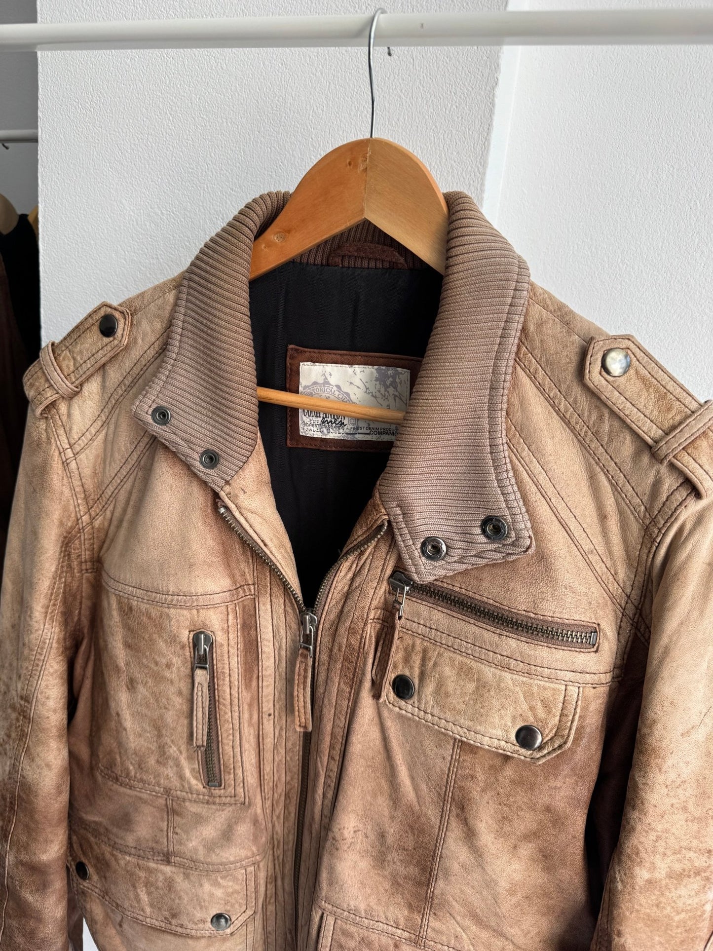 🤎 Geacă Y2K din Piele de Miel Maro – L (Faded & Patina) - anbracaminte