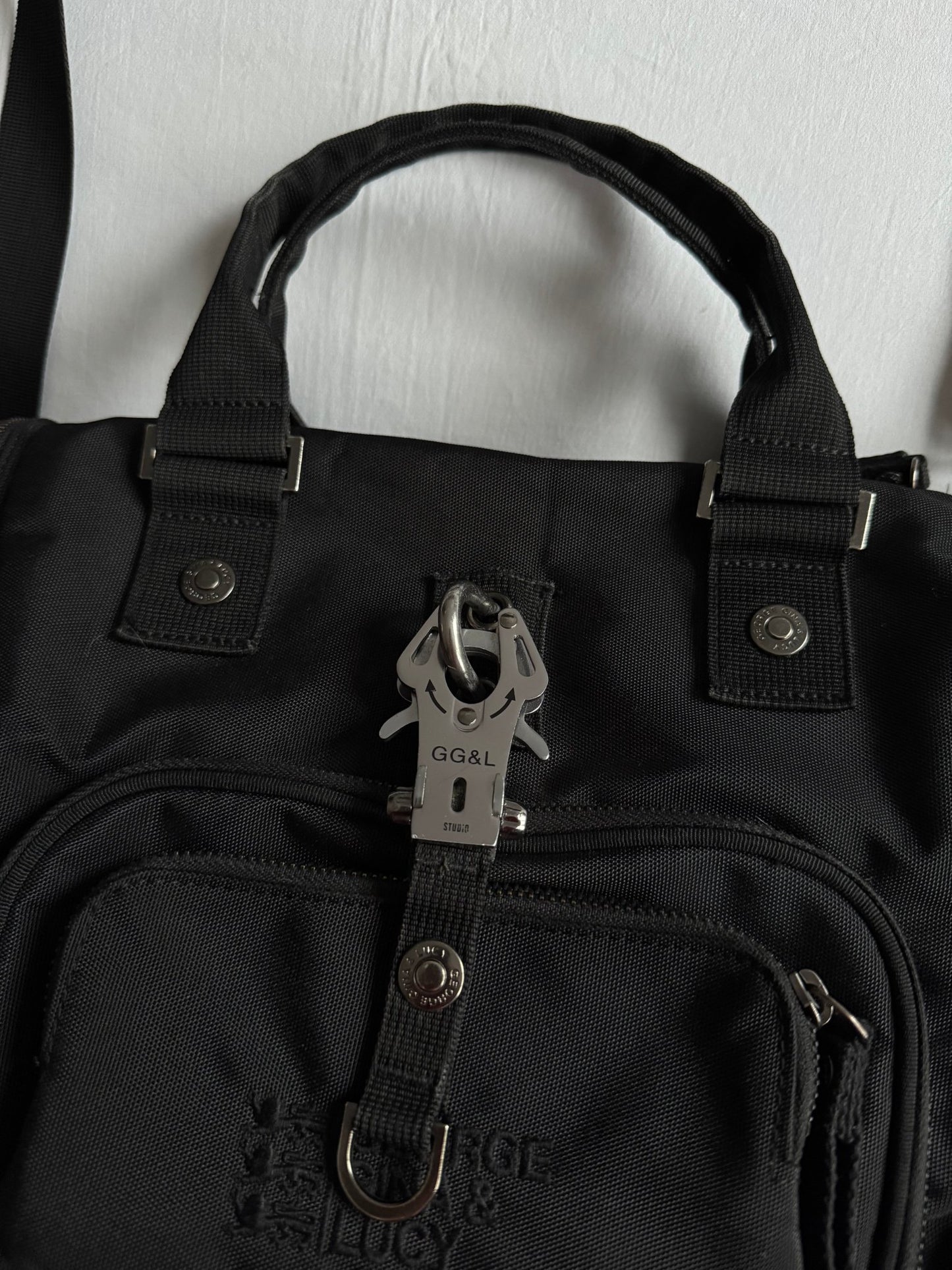 👜 Geantă Y2K George Gina & Lucy The Box Bag - anbracaminte