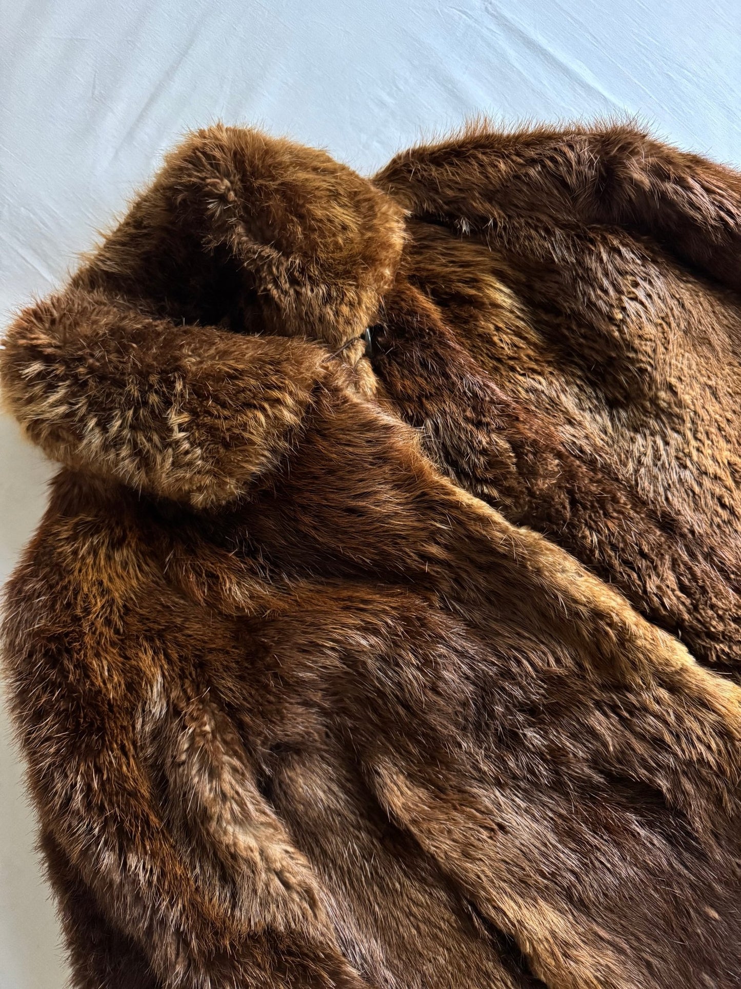 🧥 Haină Vintage din Blană Naturală - Mărime Aproximativă M/L Femei - anbracaminte