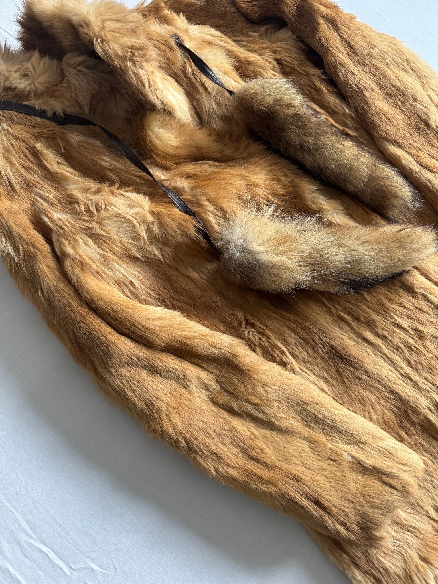 🦊 Haină Vintage Lungă din Blană Naturală / Real Fur (Mărime 40 - M/L Femei) - anbracaminte