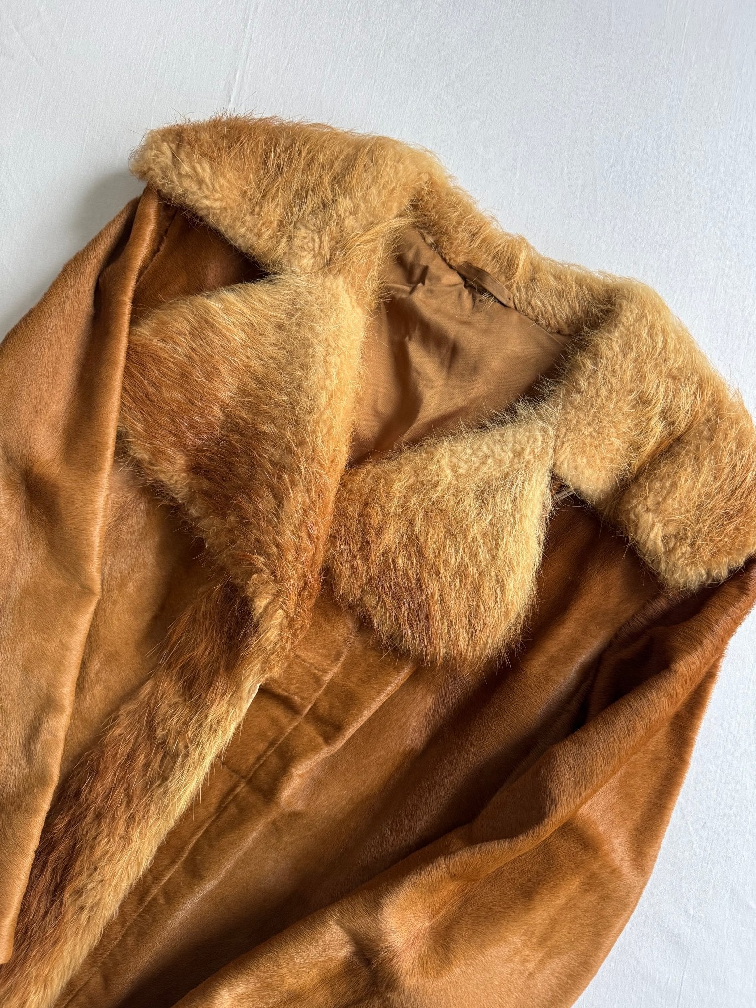 🧥 Haină vintage tip Pea Coat din piele cu păr natural de vacă și blană de vulpe (Mărime aproximativă - M Femei) - anbracaminte
