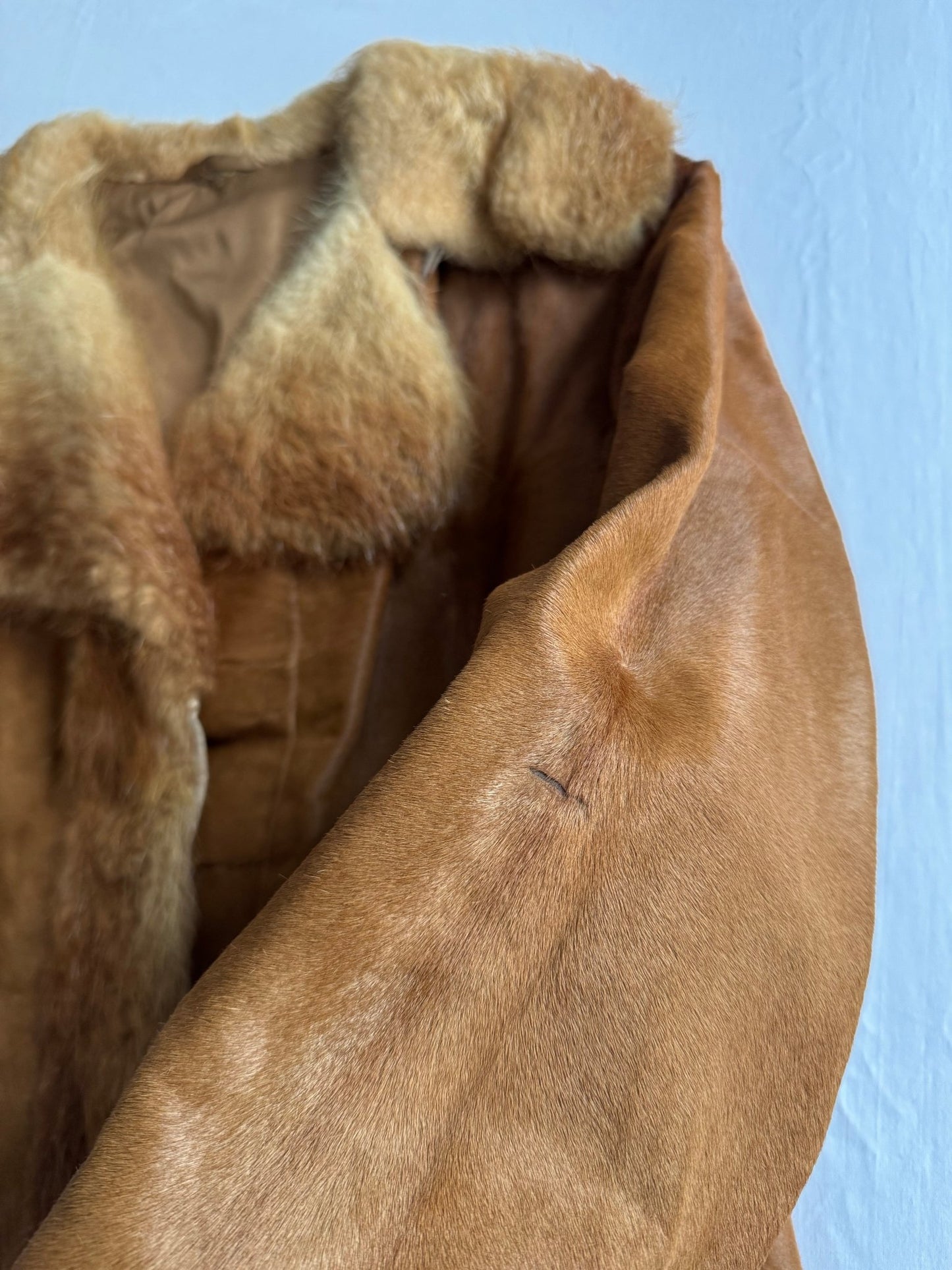 🧥 Haină vintage tip Pea Coat din piele cu păr natural de vacă și blană de vulpe (Mărime aproximativă - M Femei) - anbracaminte