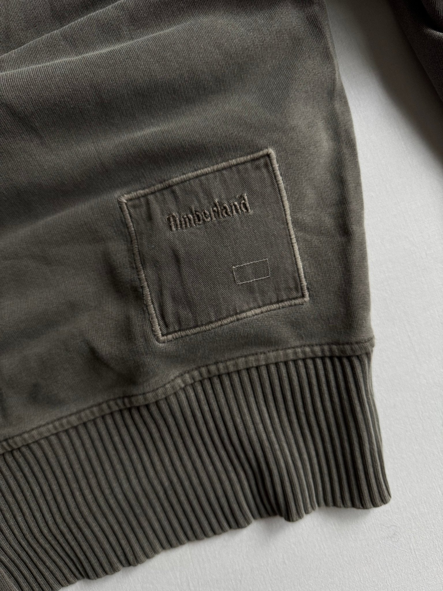 🗿 Hanorac Y2K Bărbați Timberland din Bumbac Gri Washed – M - anbracaminte