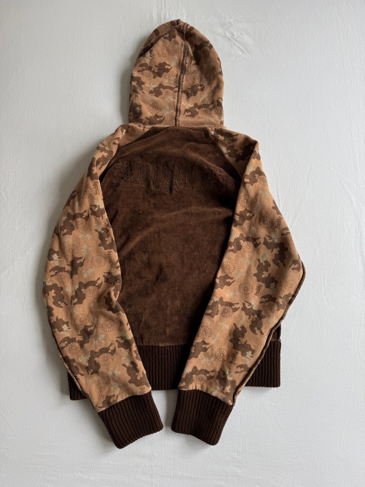 🤎 Hanorac Y2K Damă Velour Maro cu Print – S - anbracaminte