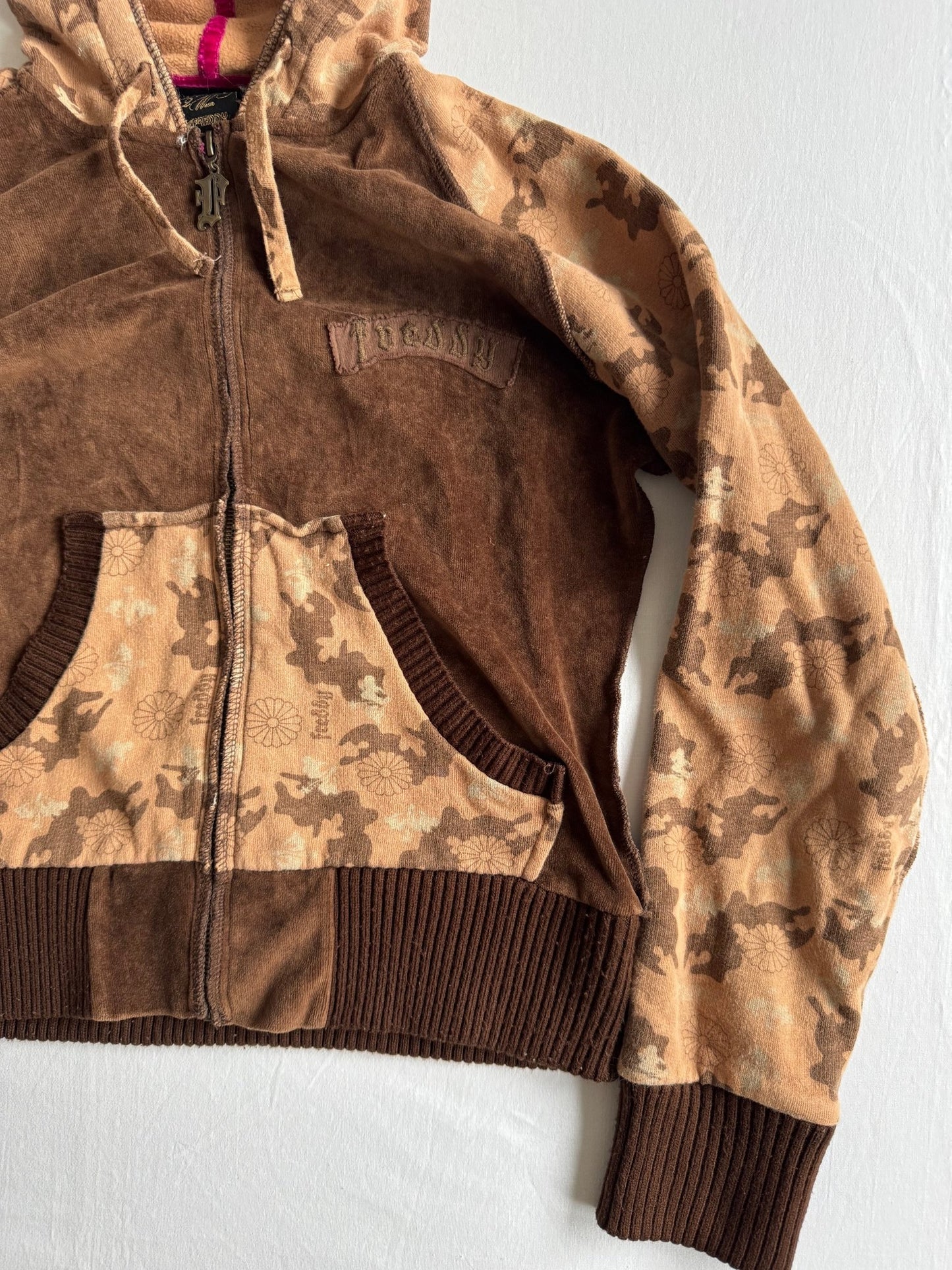 🤎 Hanorac Y2K Damă Velour Maro cu Print – S - anbracaminte