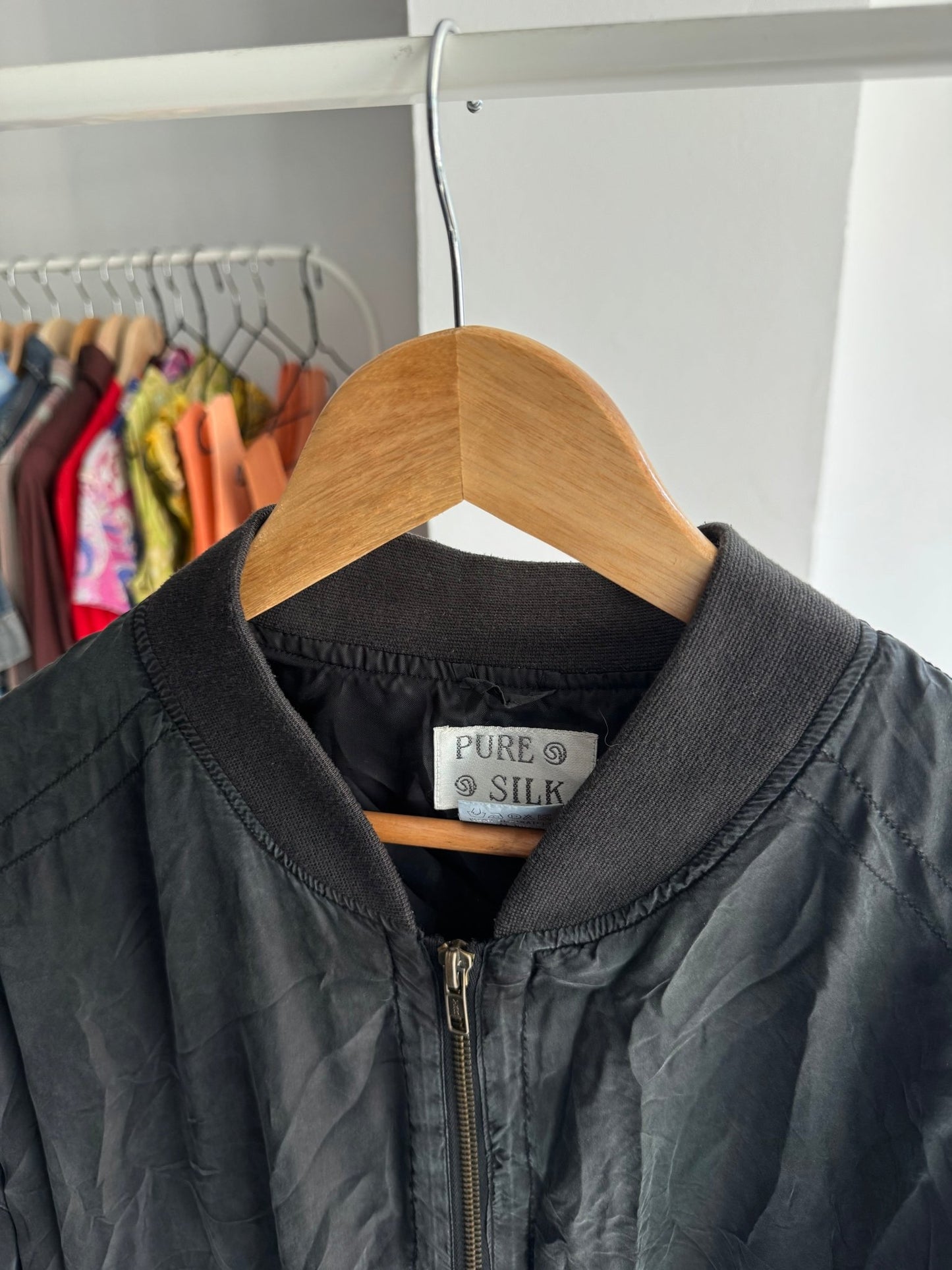 💣 Jachetă Bomber Mătase Naturală Neagră Vintage | 100% Silk | Cropped si Boxy - anbracaminte