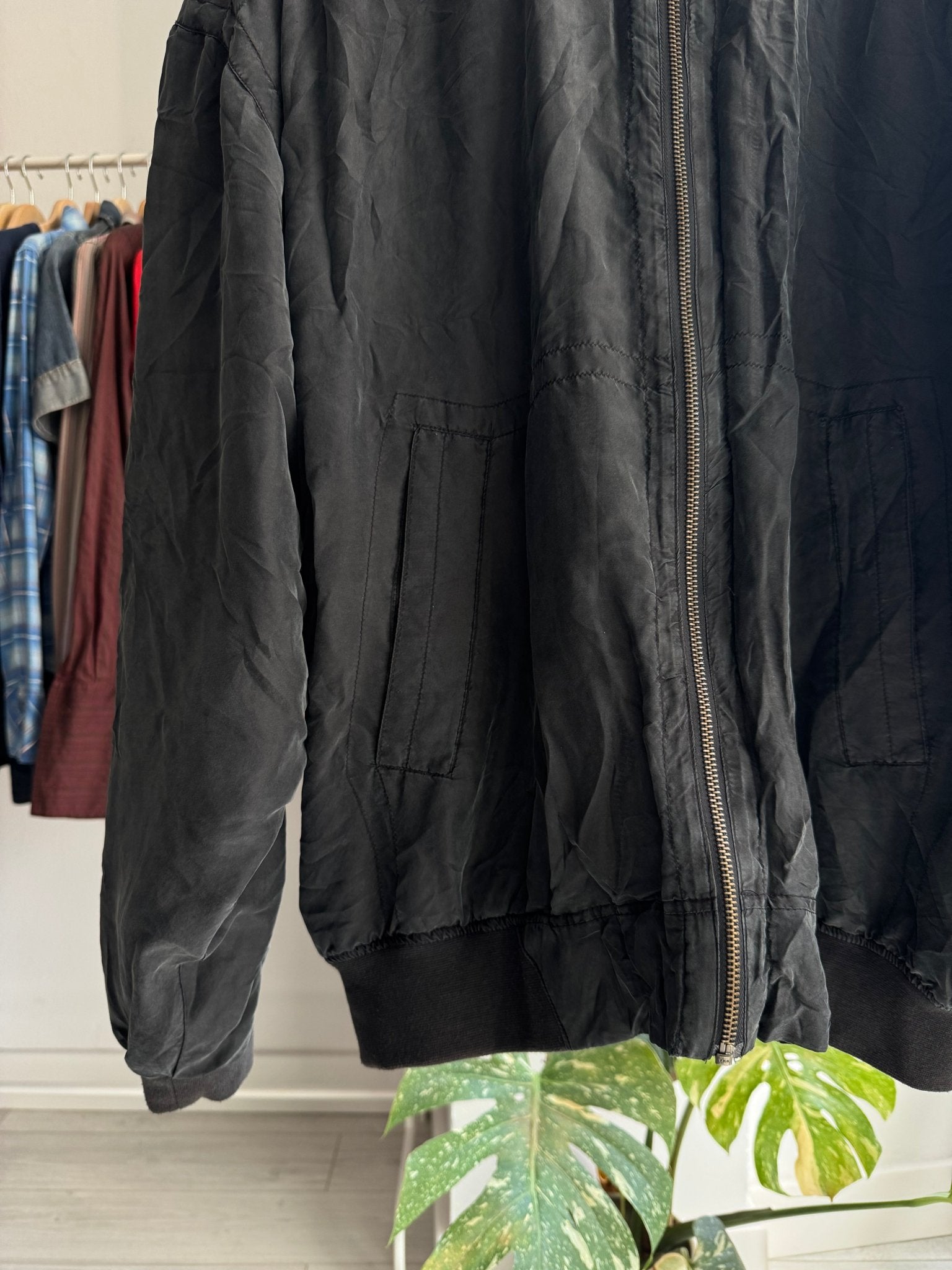 💣 Jachetă Bomber Mătase Naturală Neagră Vintage | 100% Silk | Cropped si Boxy - anbracaminte