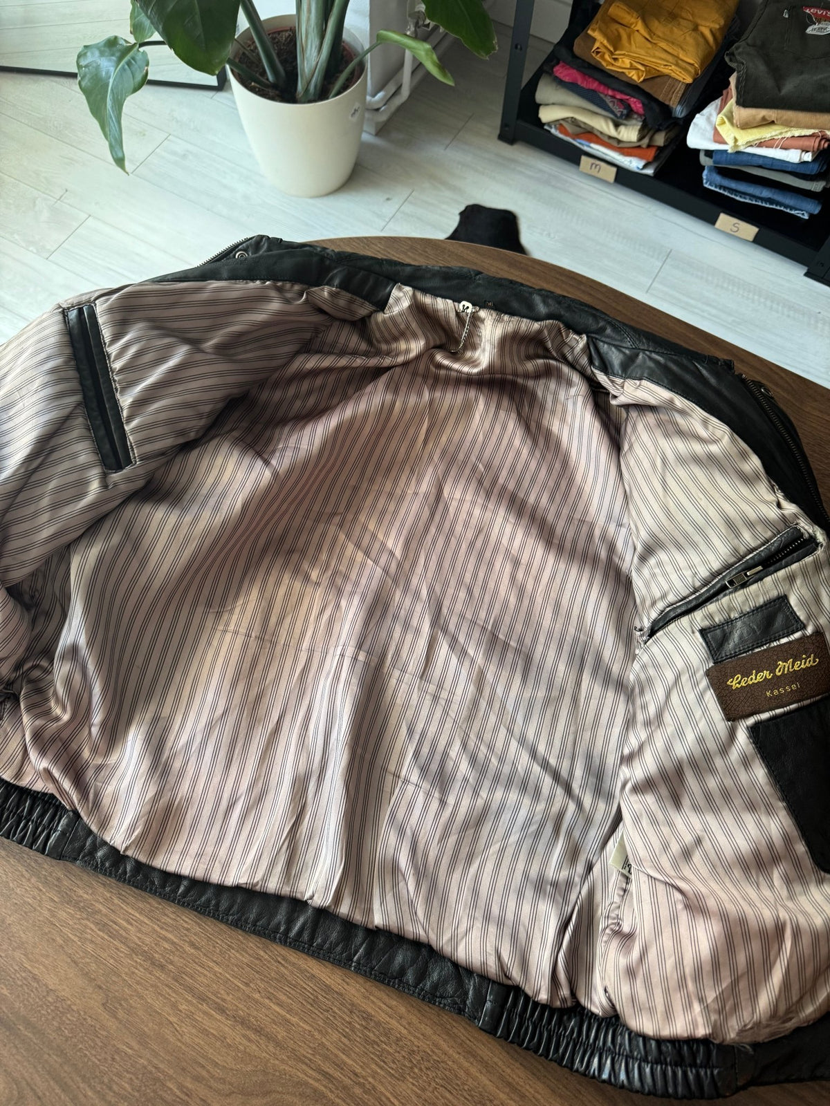 Jachetă Piele Cowhide Neagră Vintage | L Bărbați - anbracaminte
