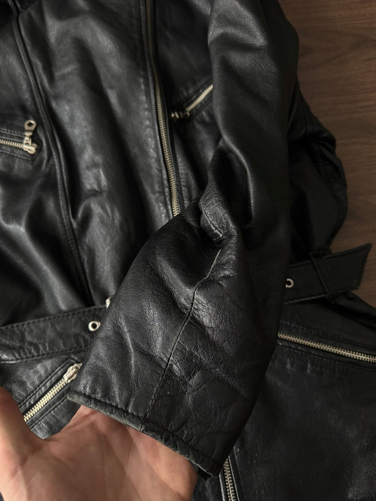 Jachetă Piele Naturală Vintage Femei | Biker Cambrată | L - anbracaminte