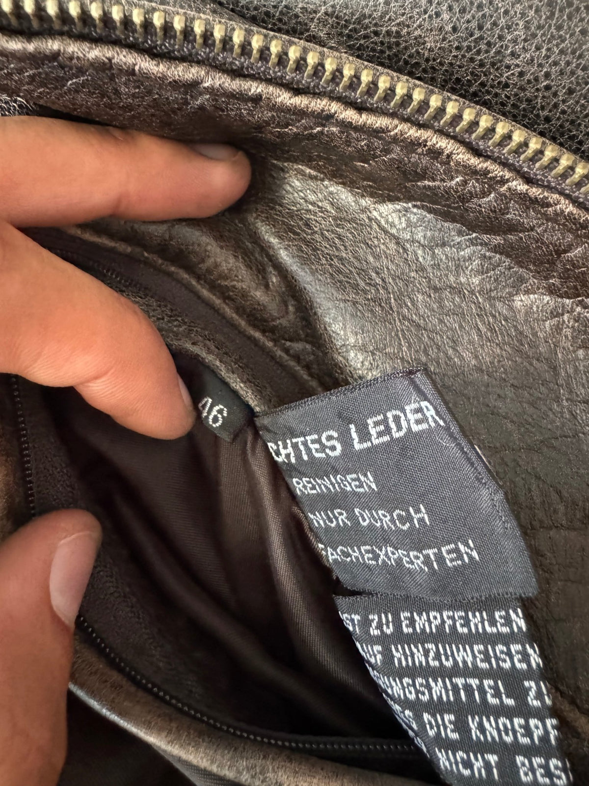 Jachetă Piele Vintage | Patină Naturală | Cropped Boxy | M Bărbați (46) - anbracaminte