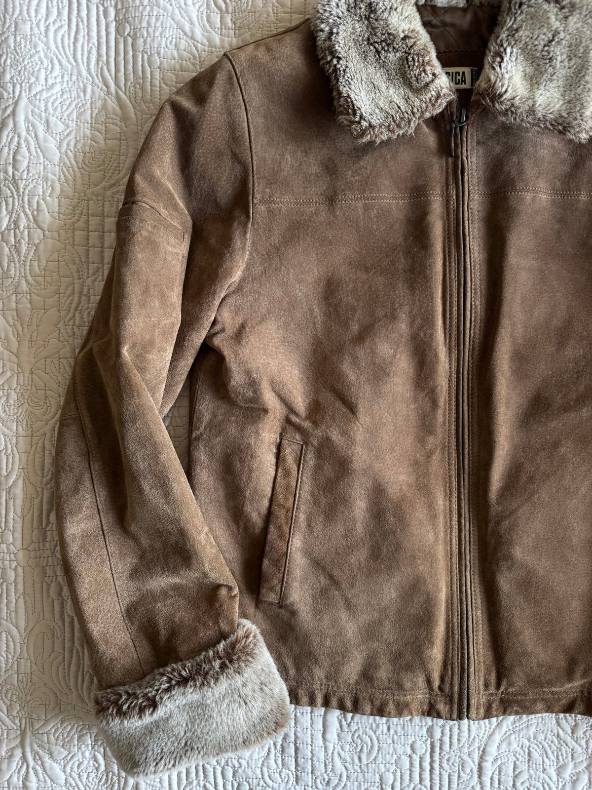 Jachetă Suede Maro Y2K cu Guler și Manșete Sherpa | 100% Pig Split Suede | S/M Damă (EU 38) - anbracaminte